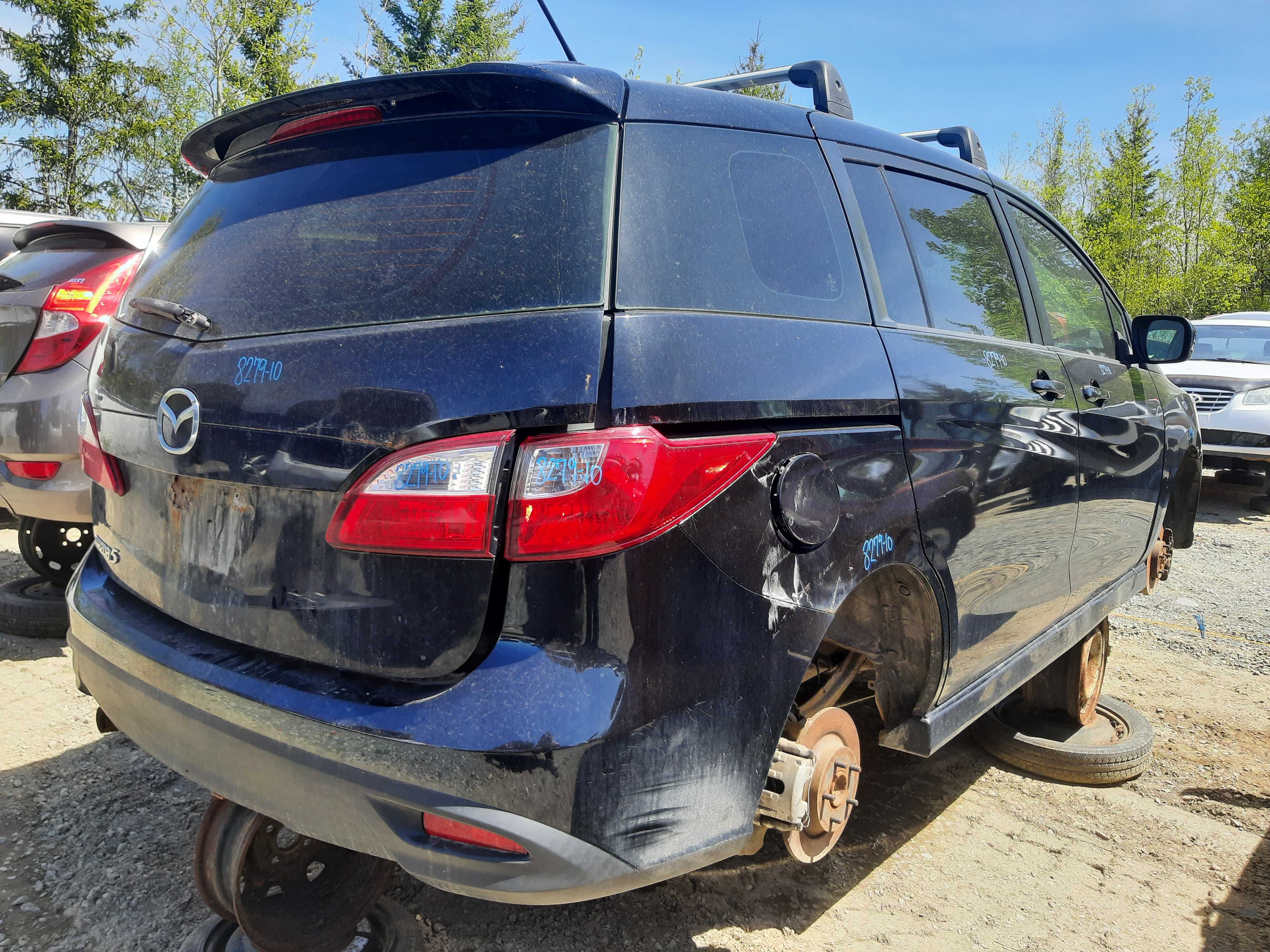 MAZDA MAZDA5 2012