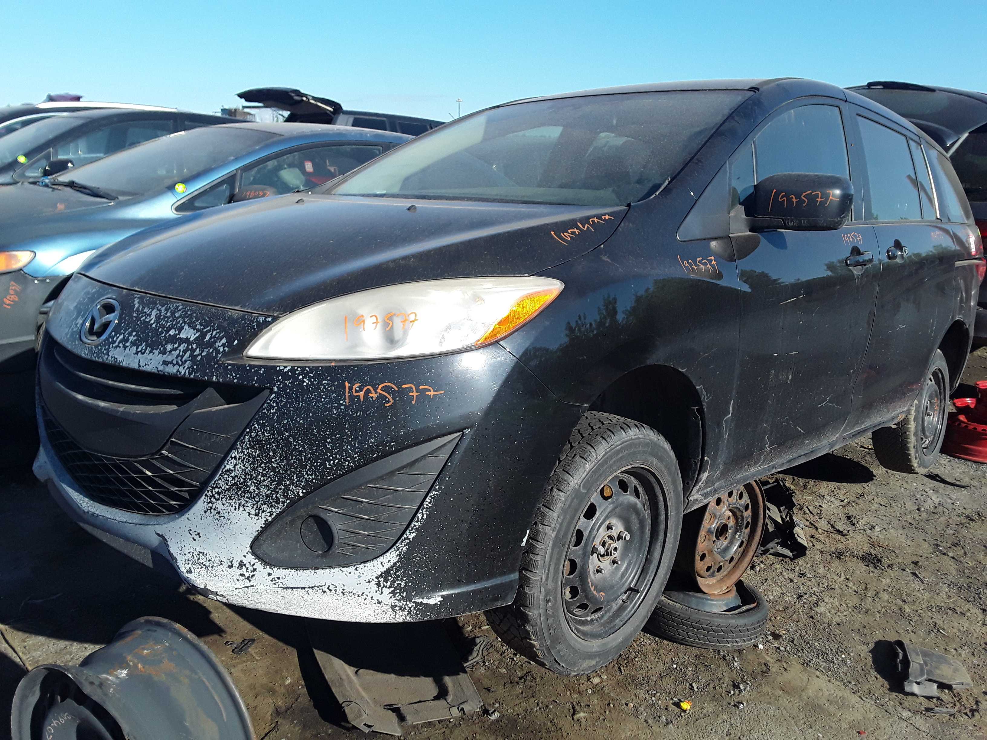 MAZDA MAZDA5 2012