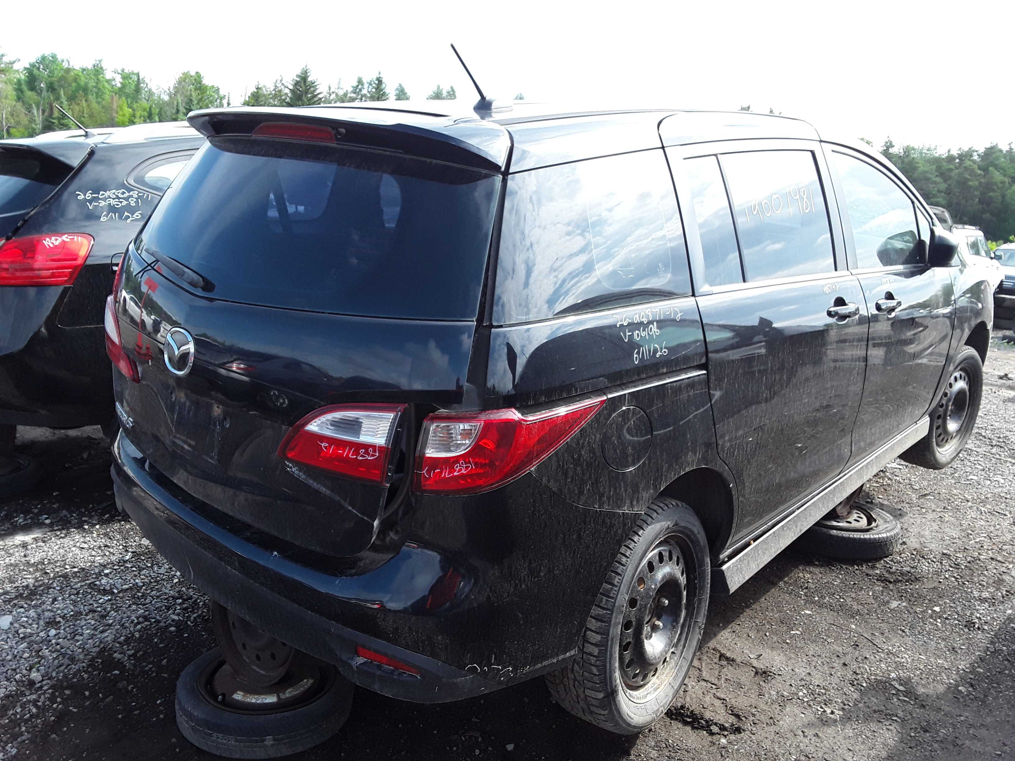 MAZDA MAZDA5 2012