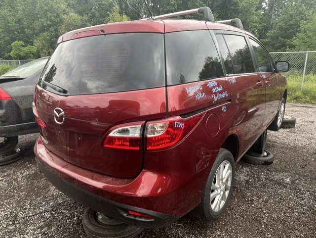 MAZDA MAZDA5 2012