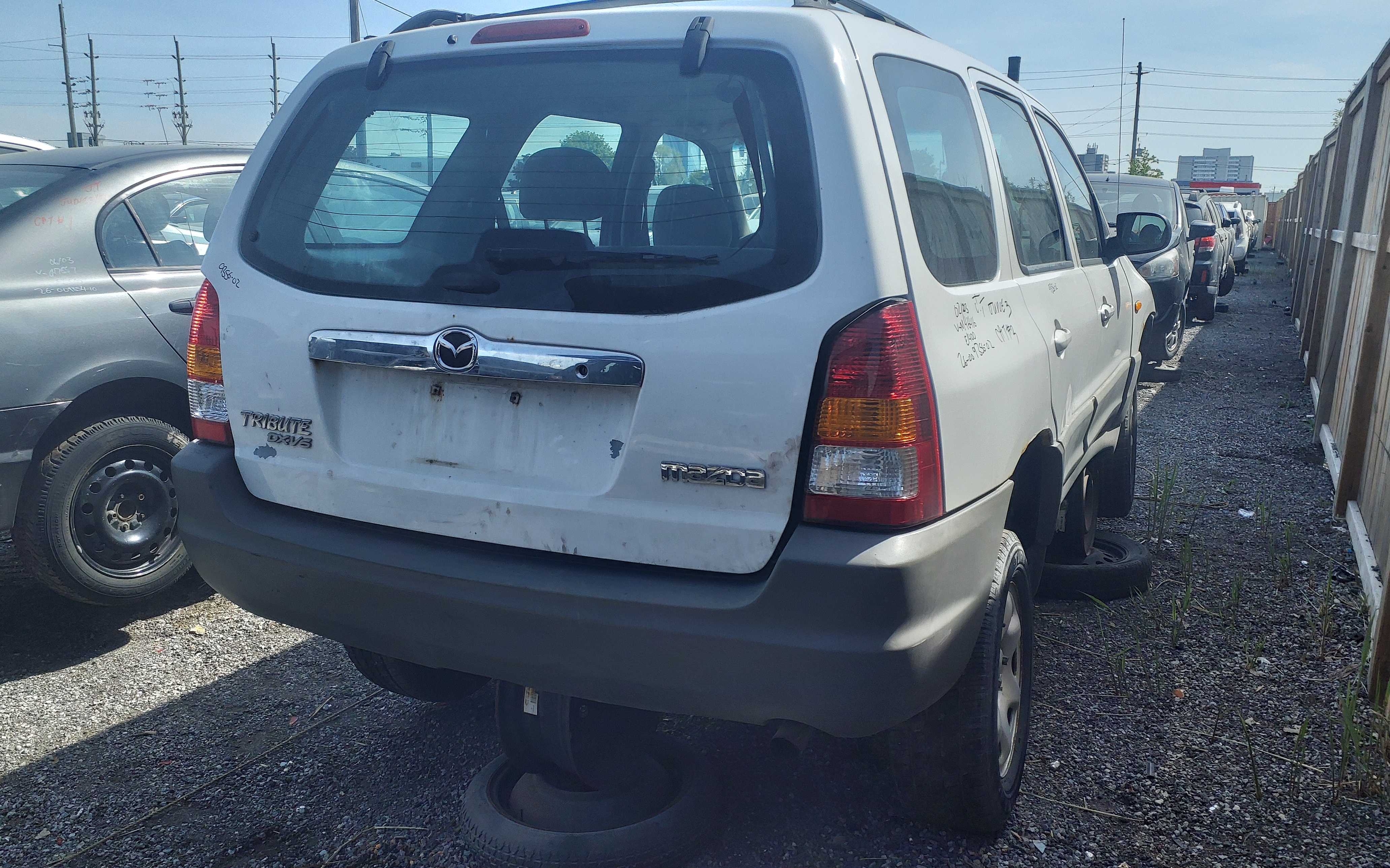 MAZDA TRIBUTE 2002