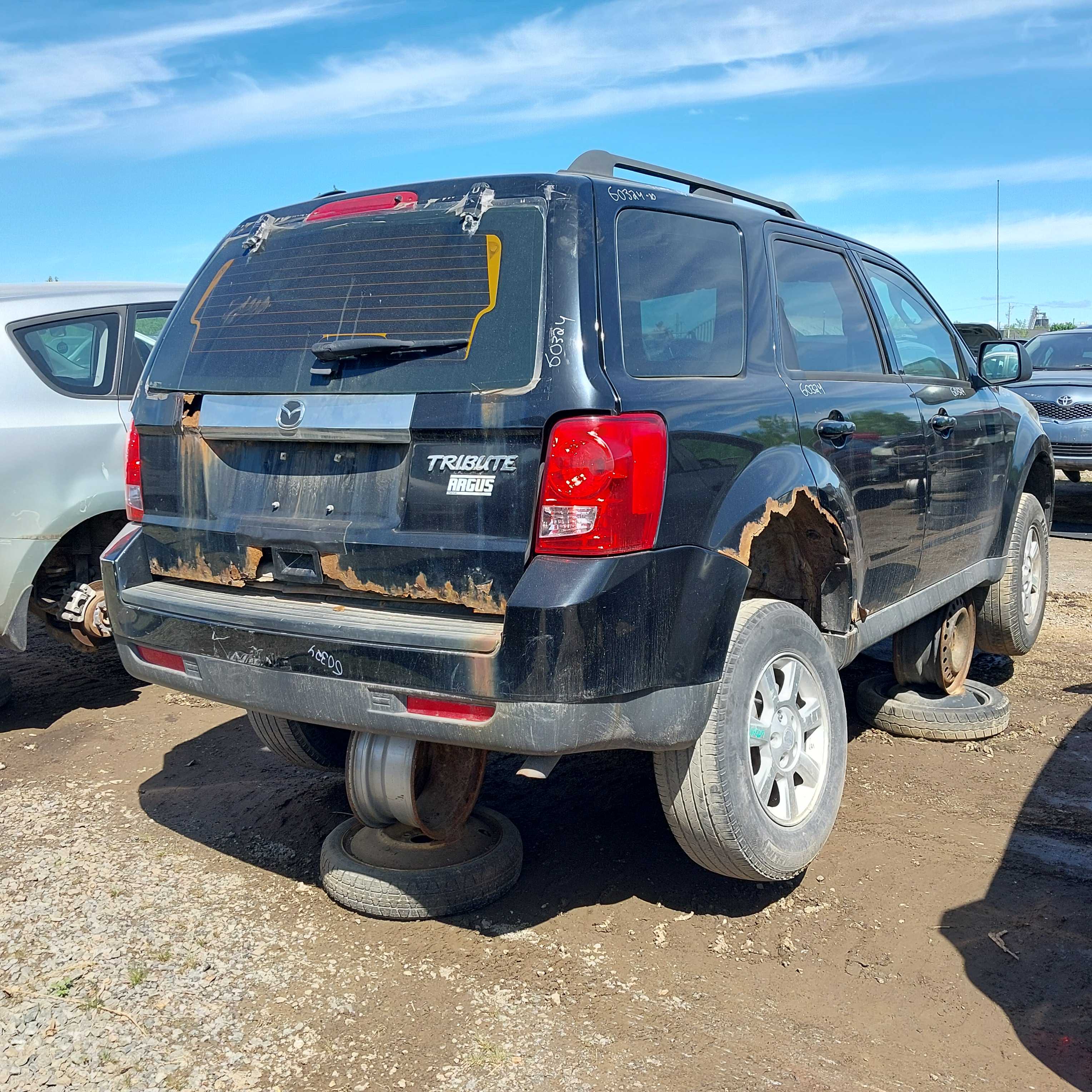 MAZDA TRIBUTE 2010