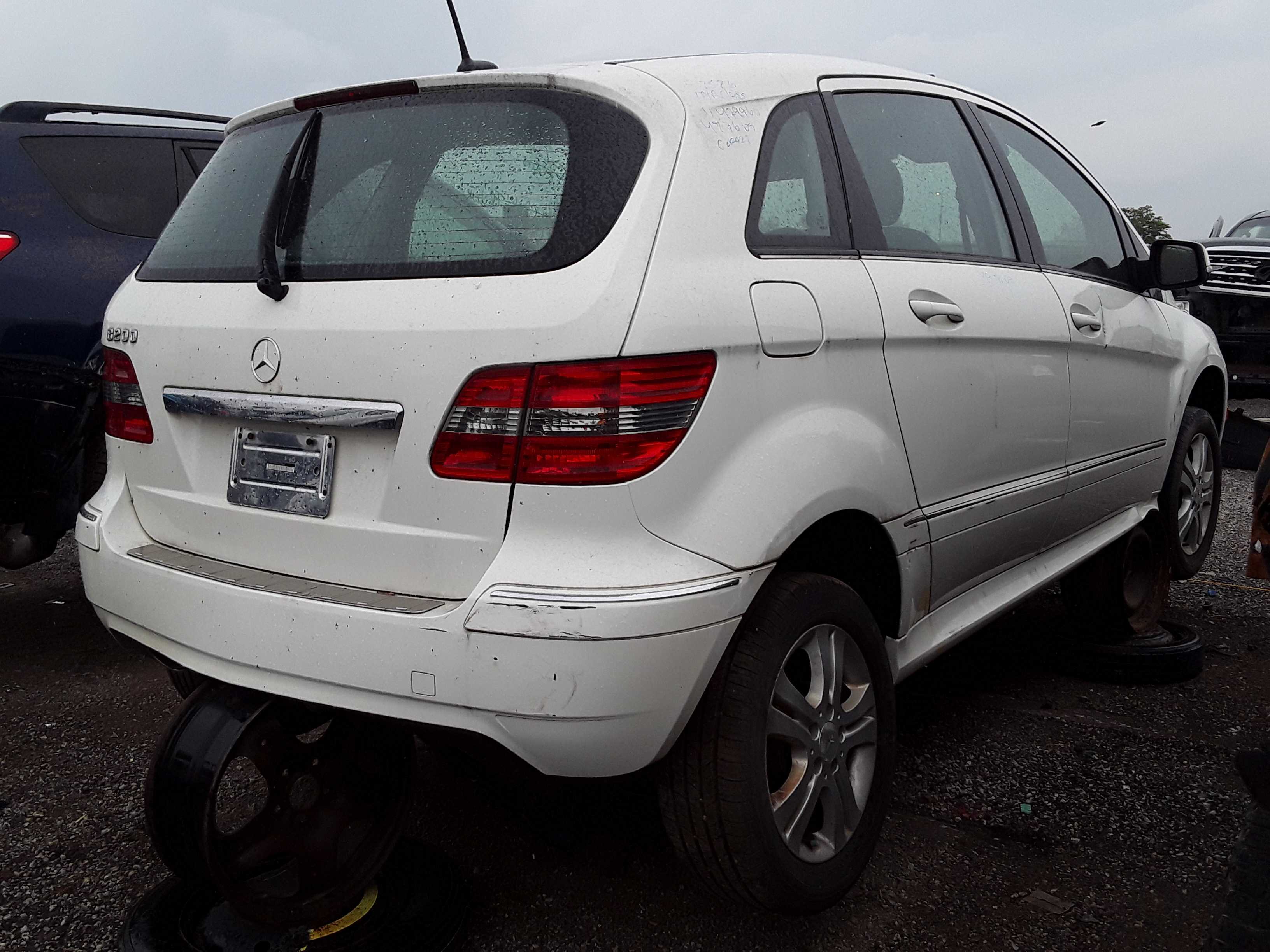 MERCEDES-BENZ B-CLASS 2009