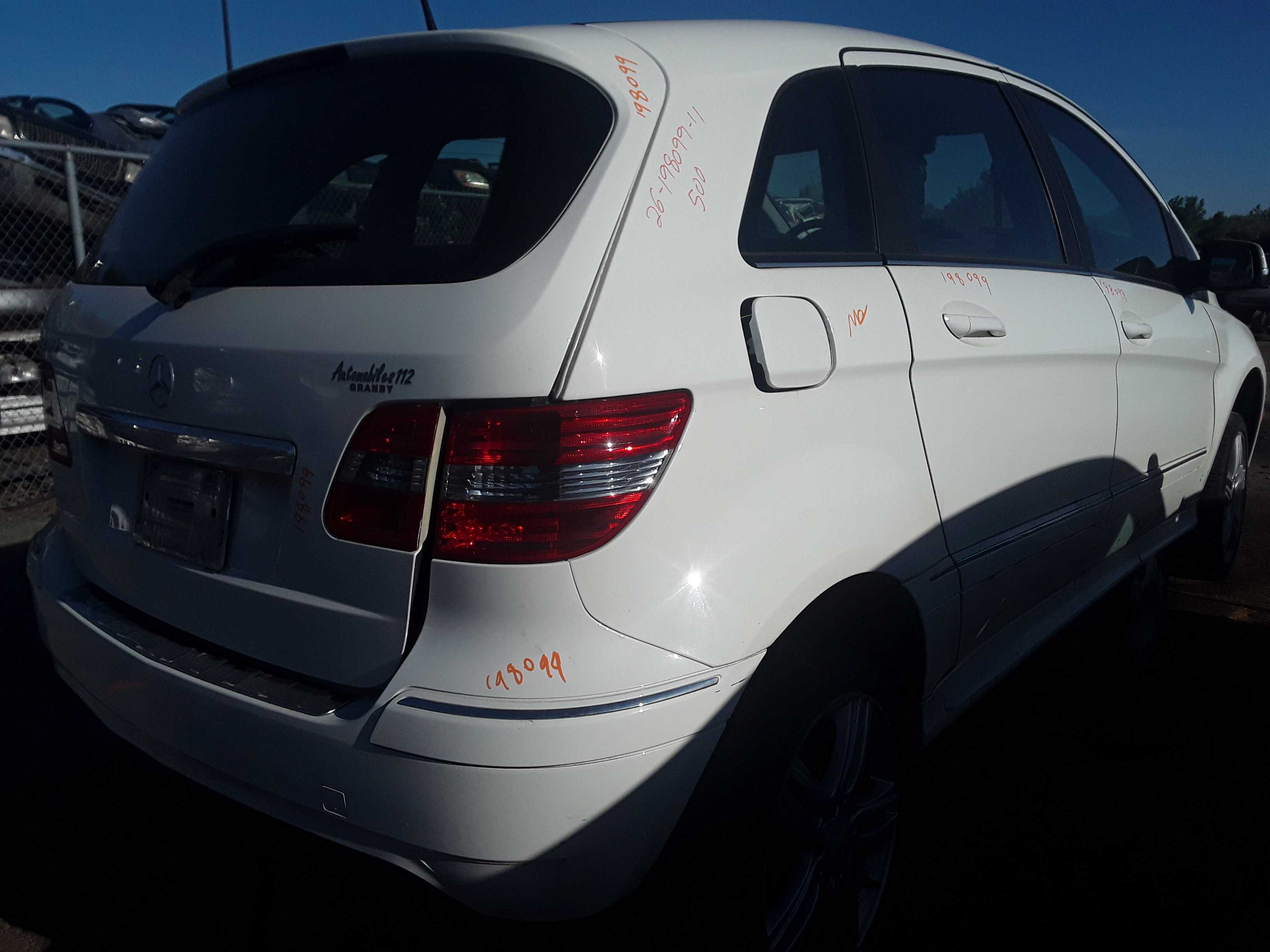 MERCEDES-BENZ B-CLASS 2011