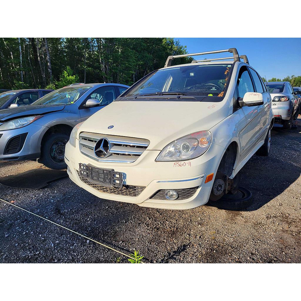 MERCEDES-BENZ B-CLASS 2011