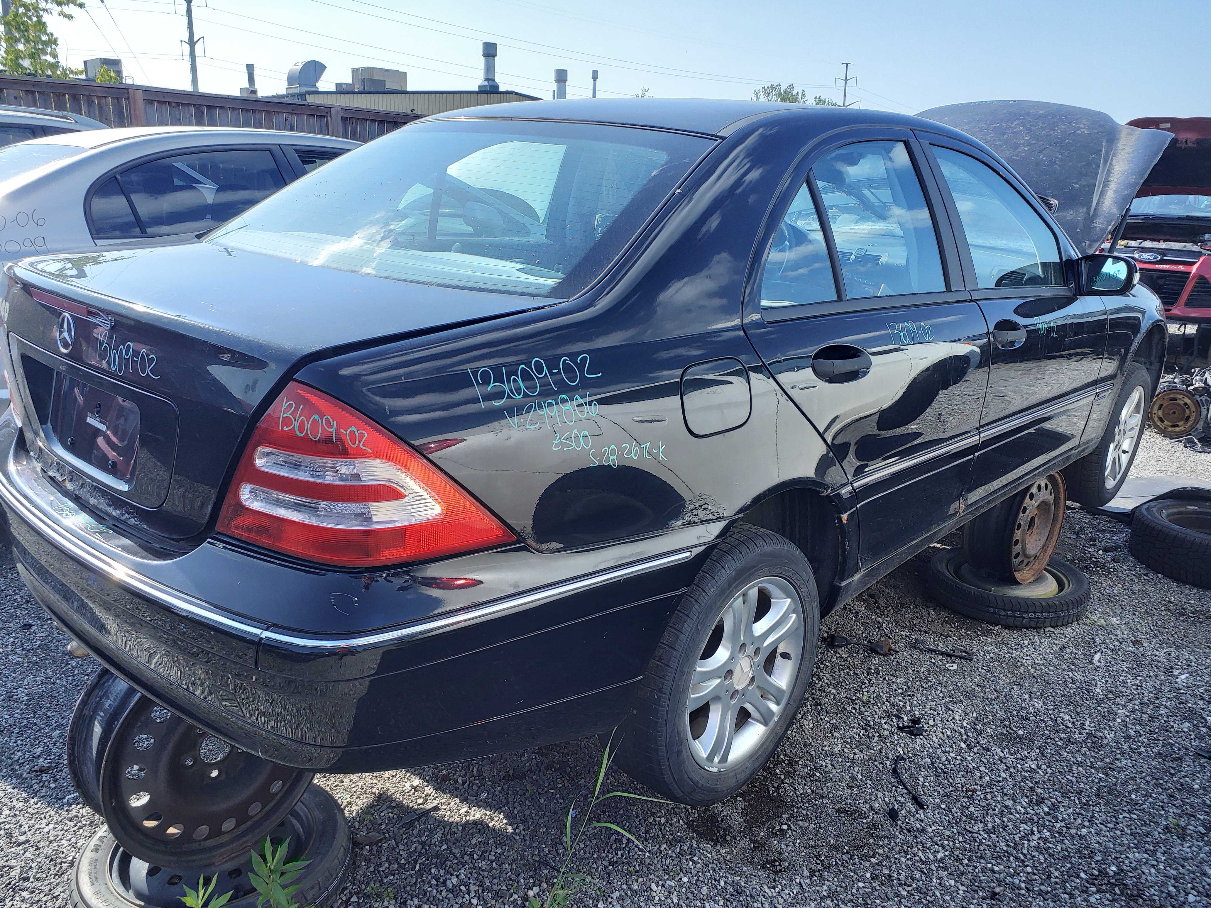 MERCEDES-BENZ C-CLASS 2002