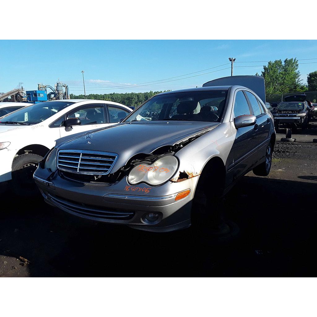 MERCEDES-BENZ C-CLASS 2005