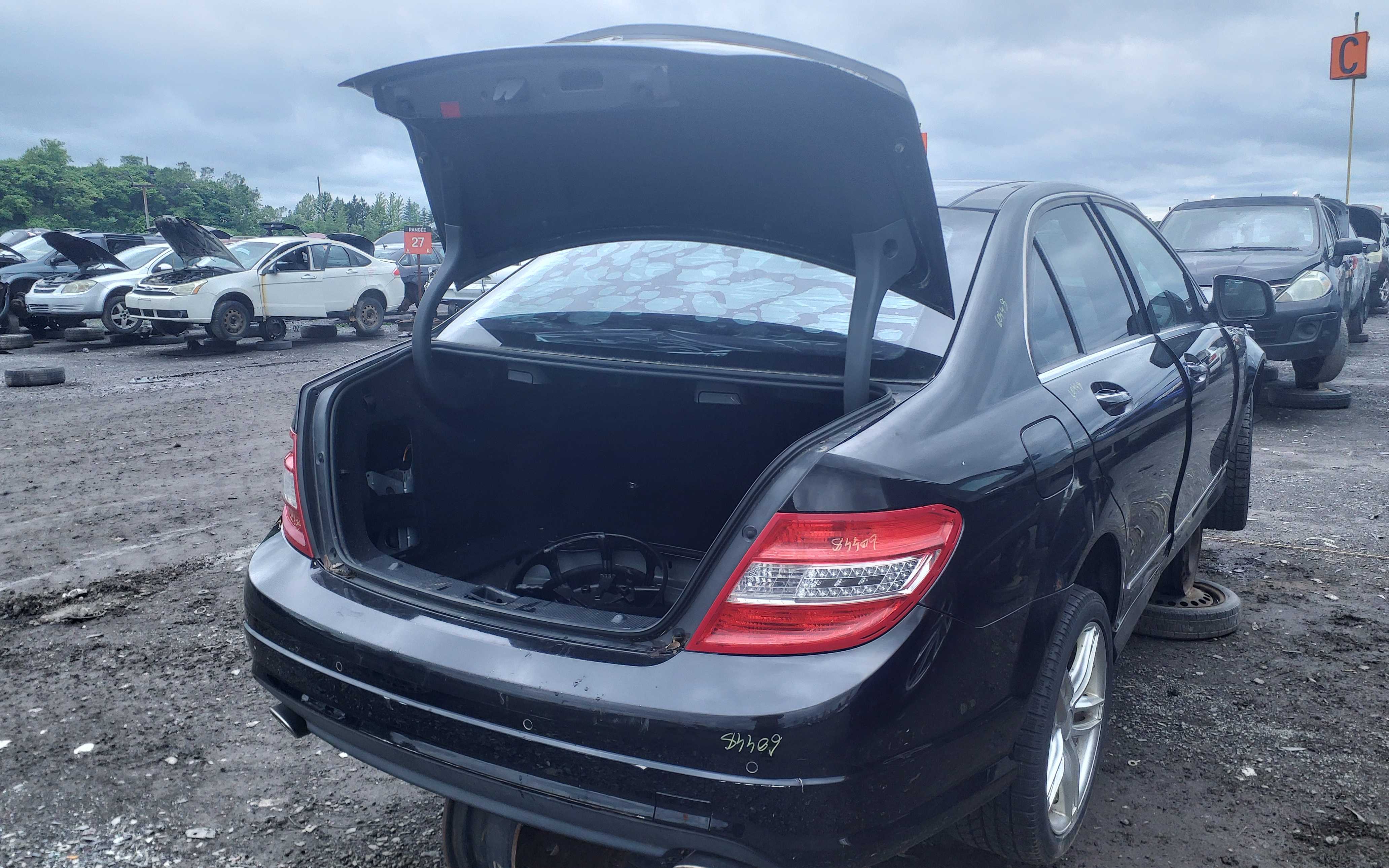 MERCEDES-BENZ C-CLASS 2009