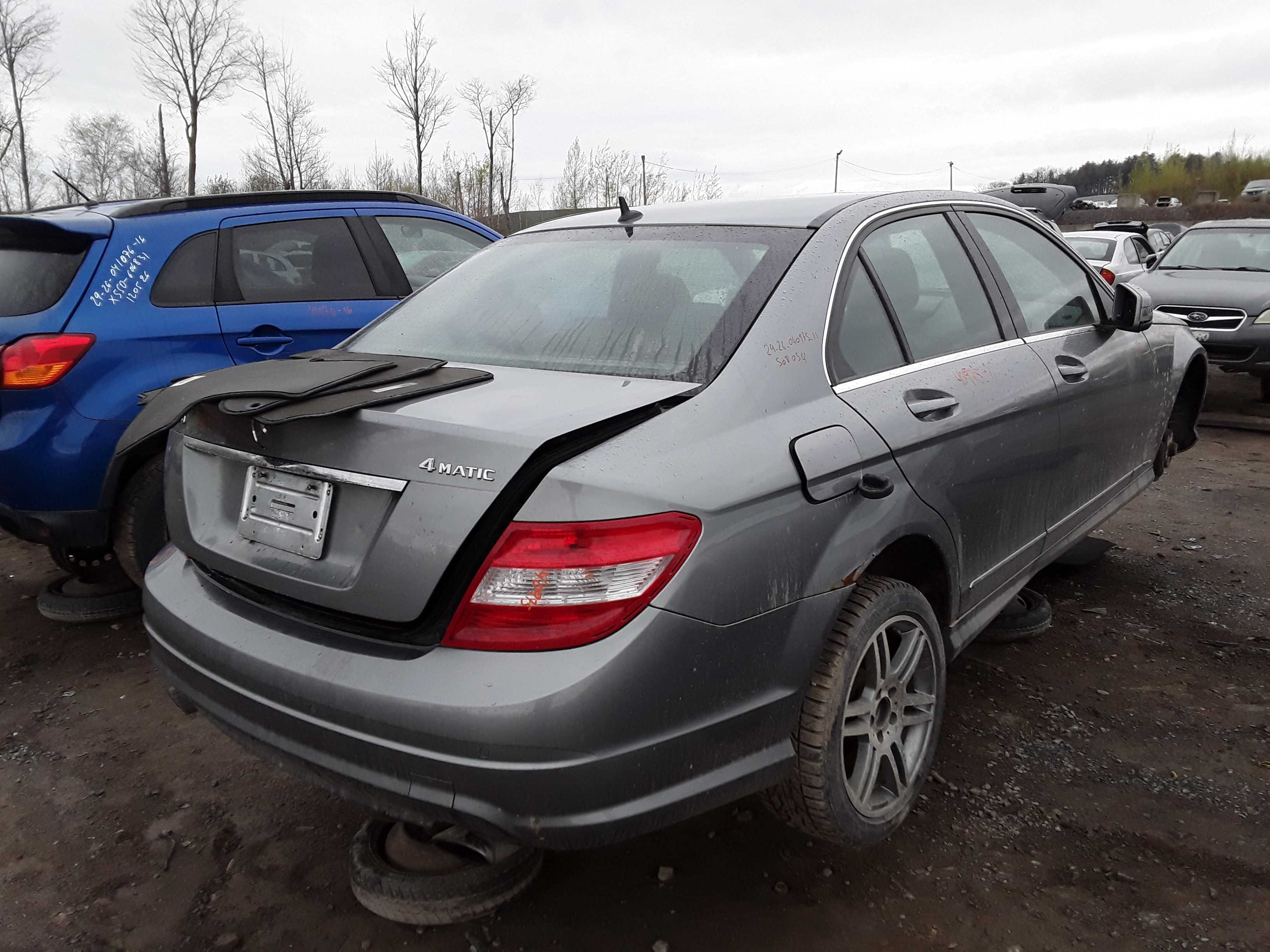 MERCEDES-BENZ C-CLASS 2011