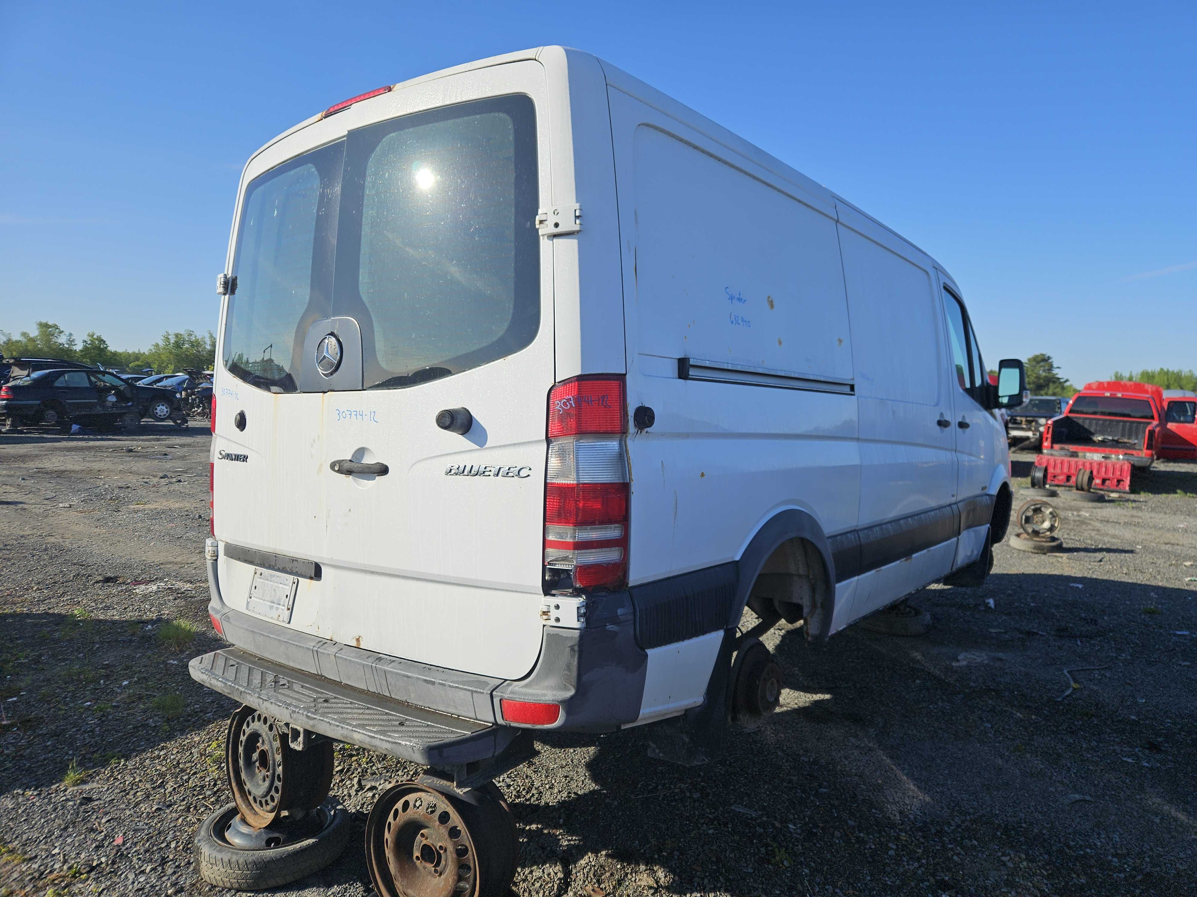 MERCEDES-BENZ SPRINTER CARGO VANS 2012
