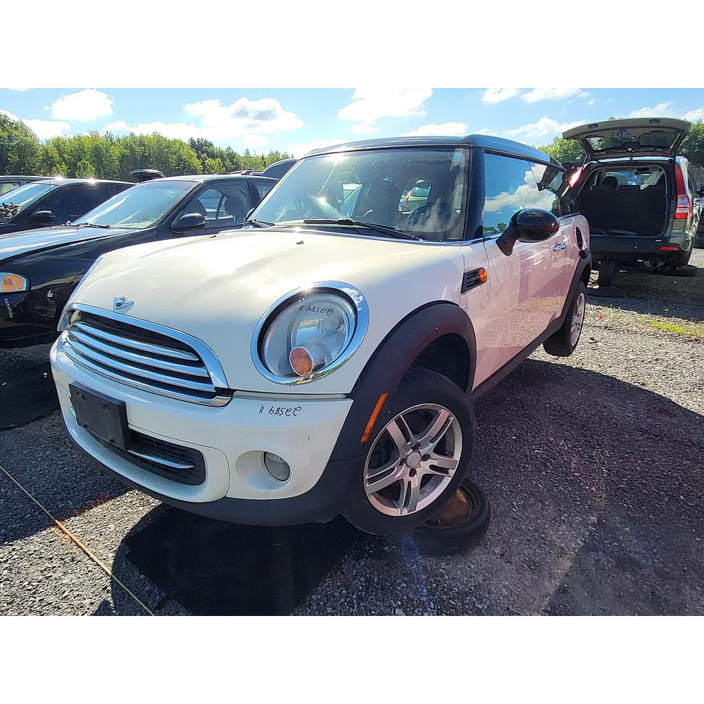 MINI CLUBMAN 2011