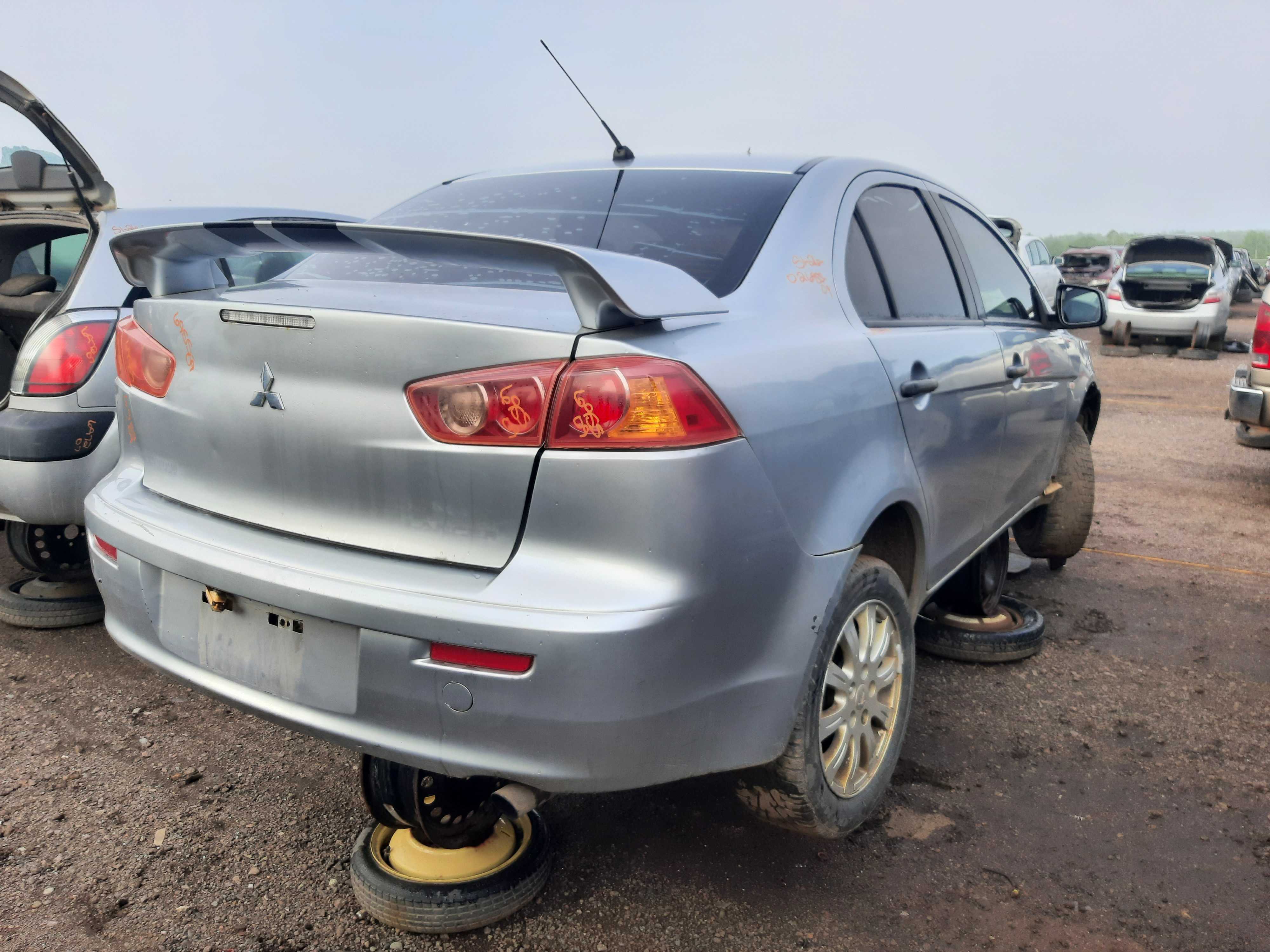 MITSUBISHI LANCER 2009