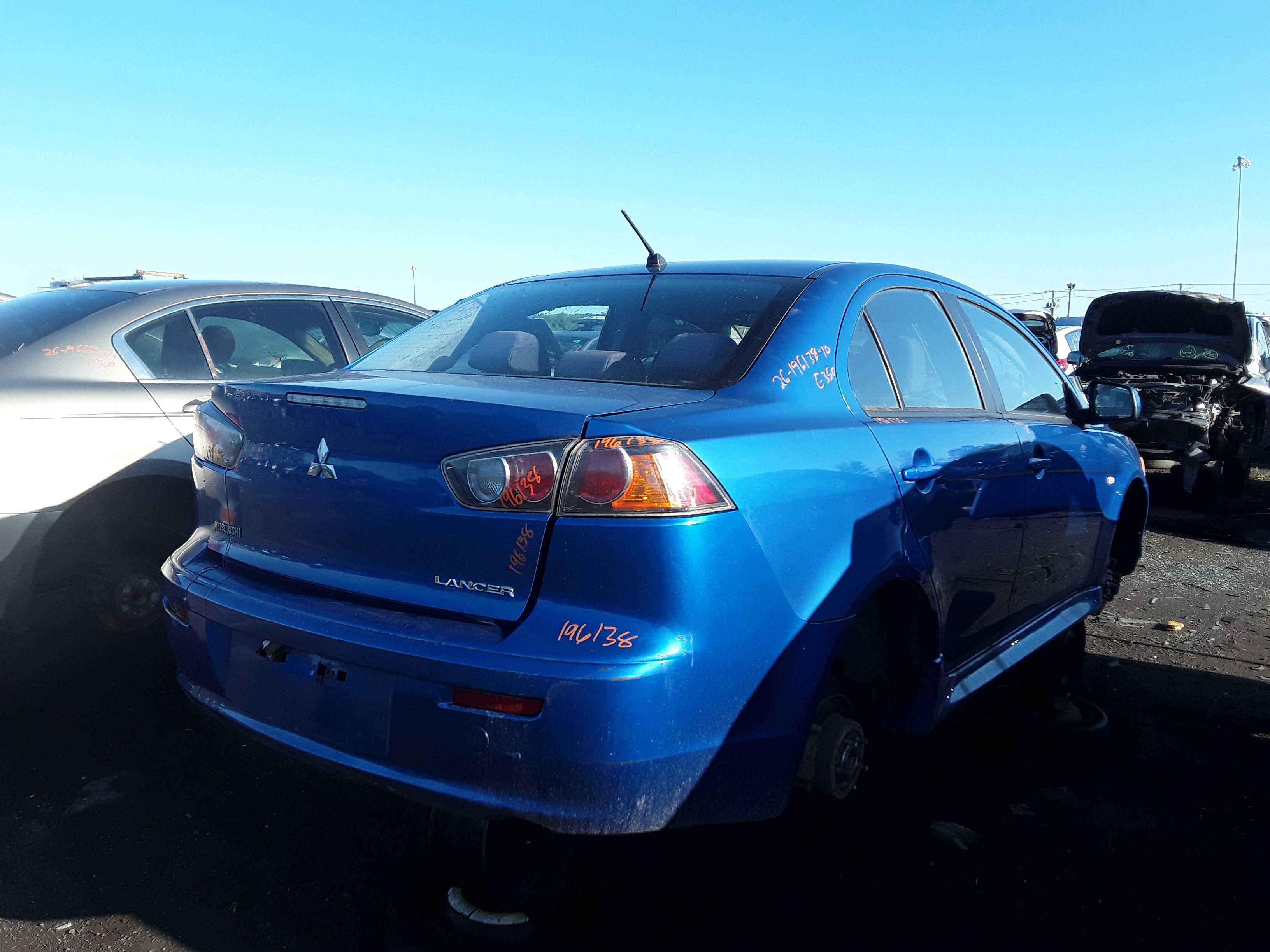 MITSUBISHI LANCER 2010
