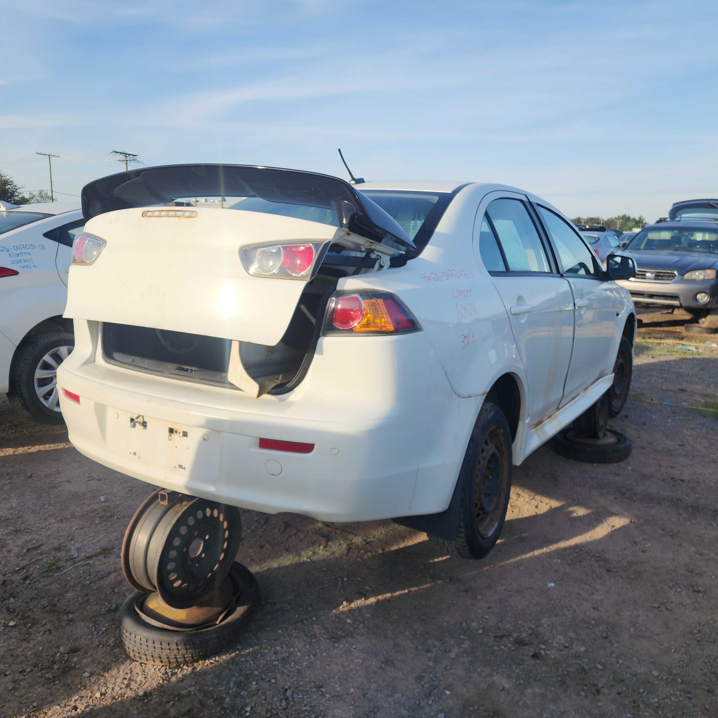 MITSUBISHI LANCER 2010