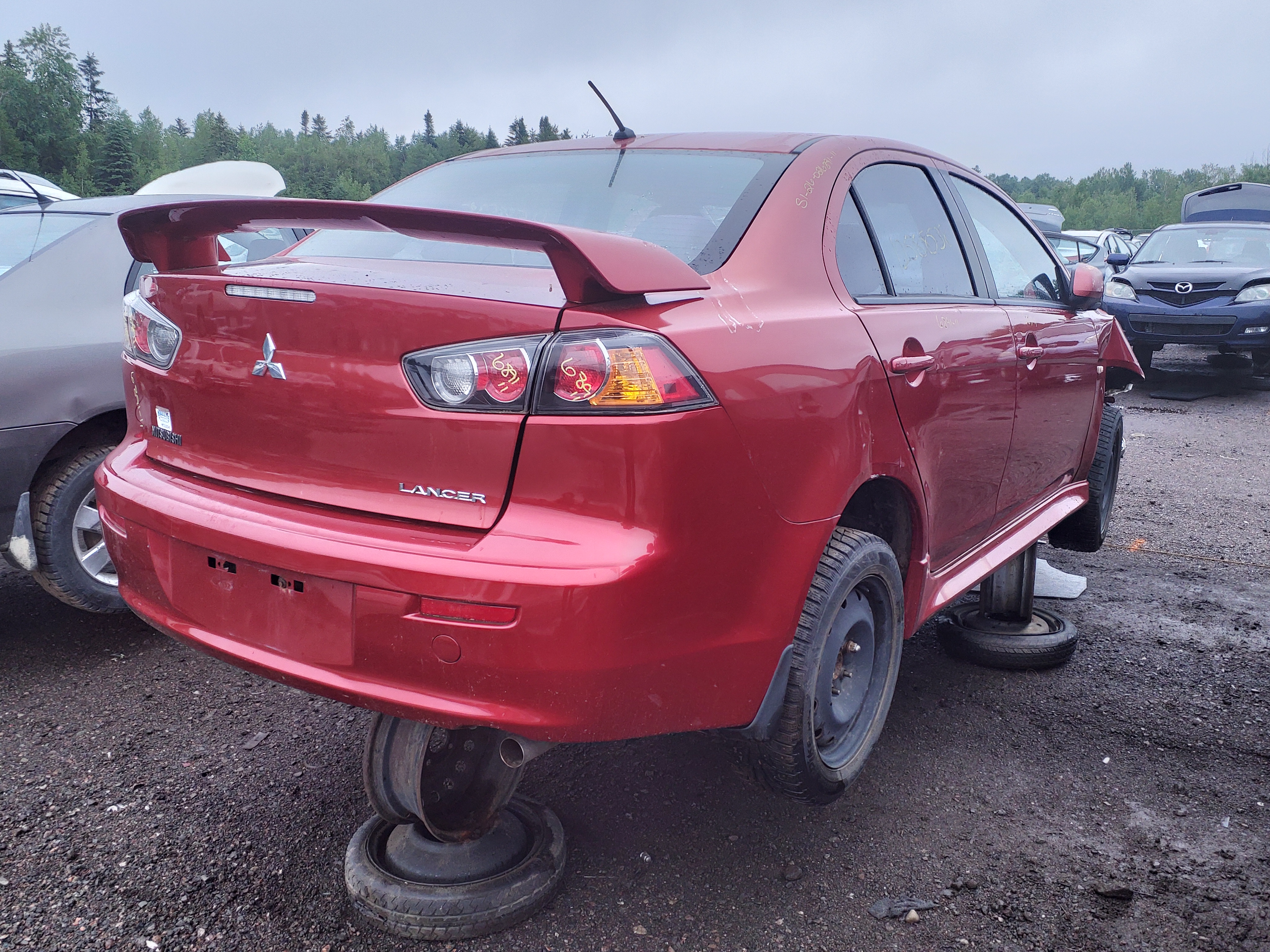 MITSUBISHI LANCER 2011