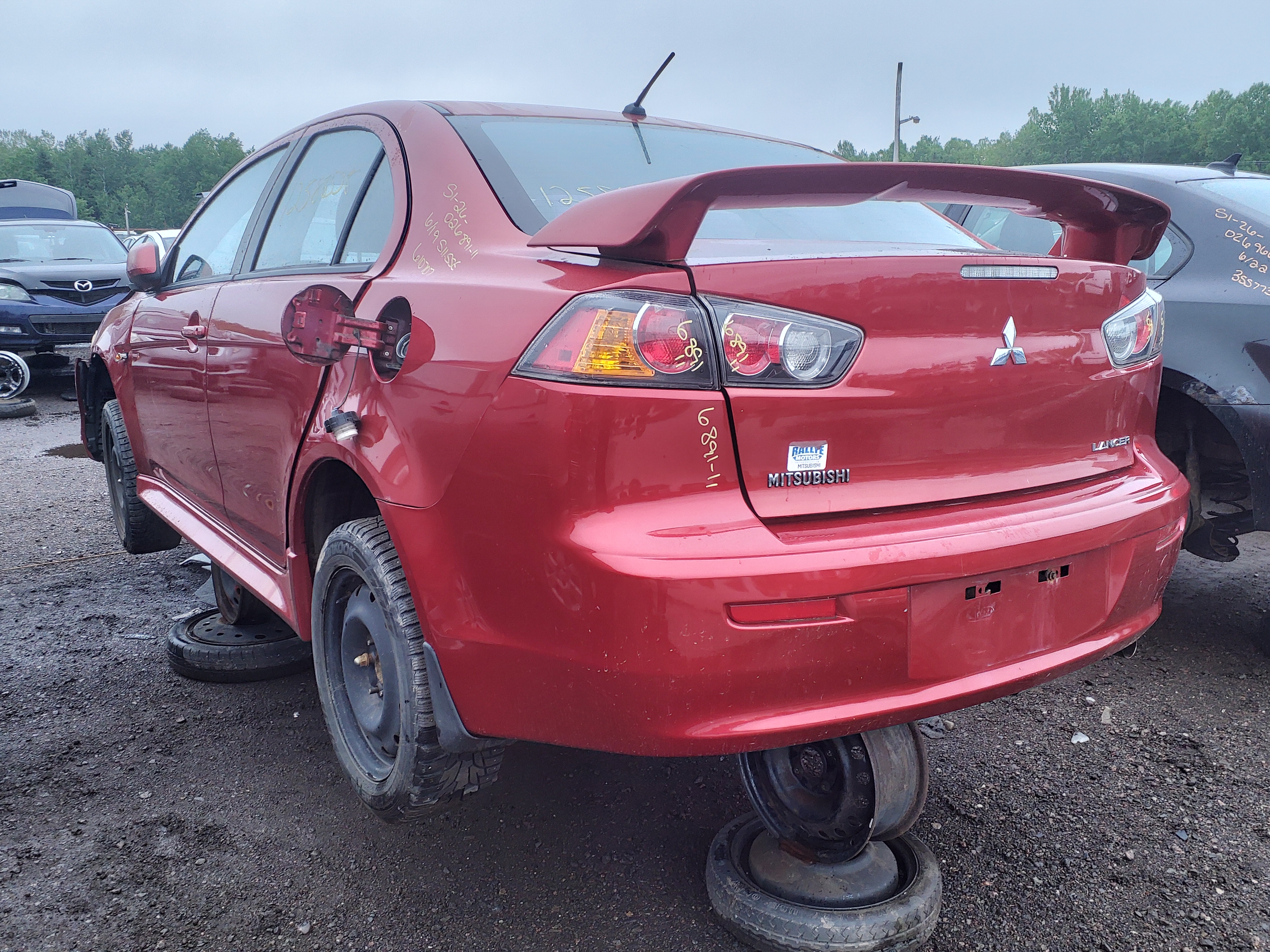 MITSUBISHI LANCER 2011