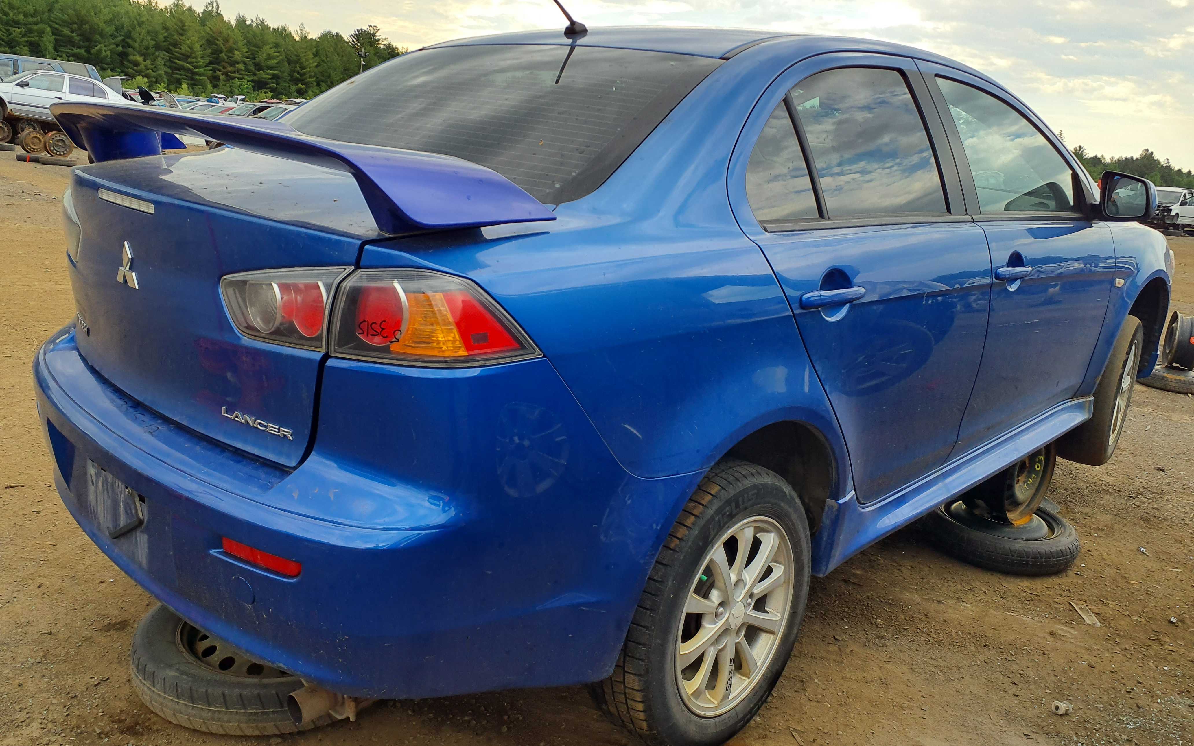MITSUBISHI LANCER 2012