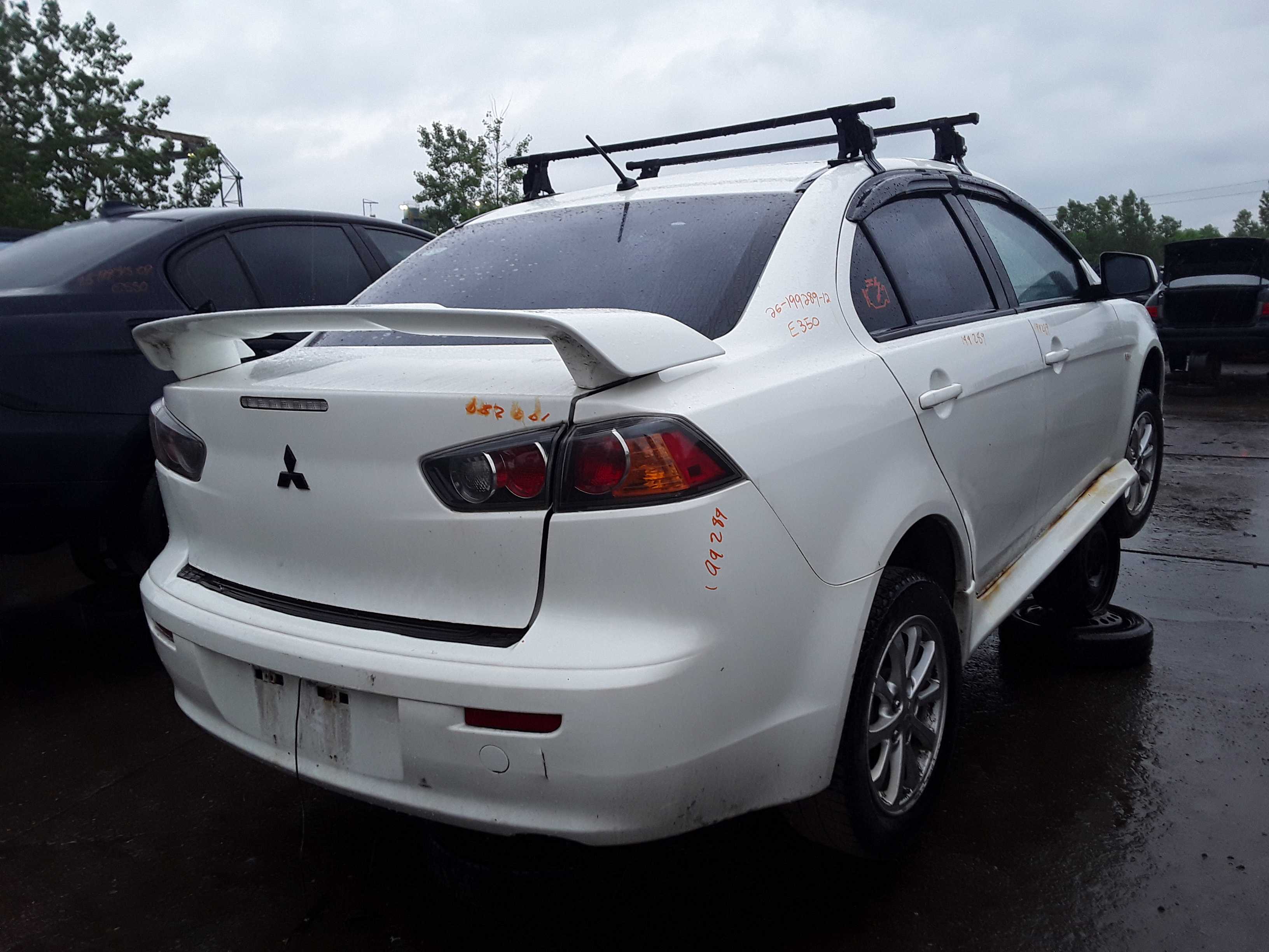 MITSUBISHI LANCER 2012
