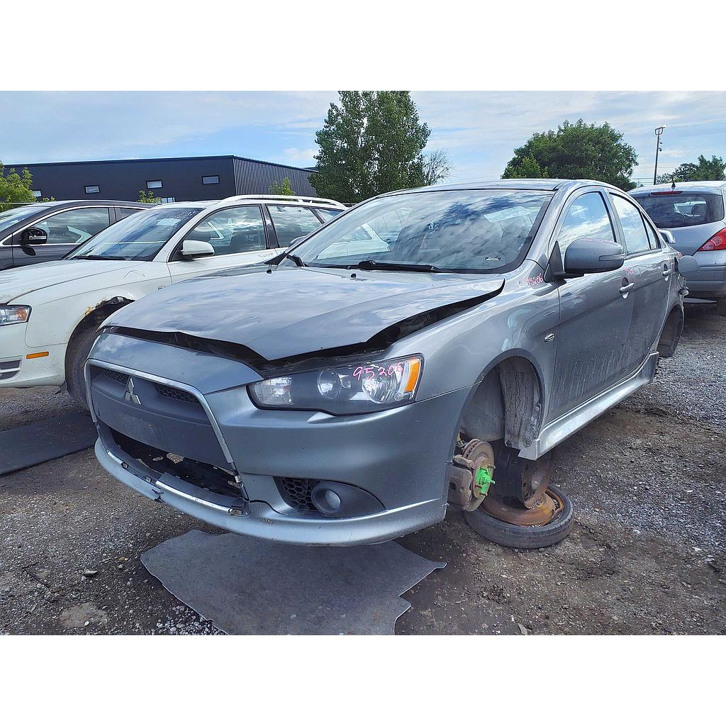 MITSUBISHI LANCER 2015