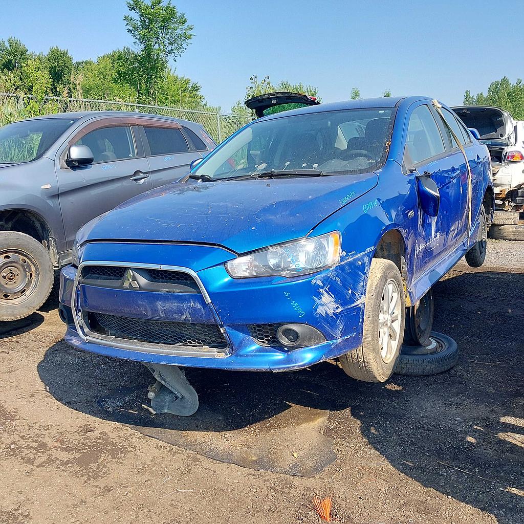 MITSUBISHI LANCER 2015