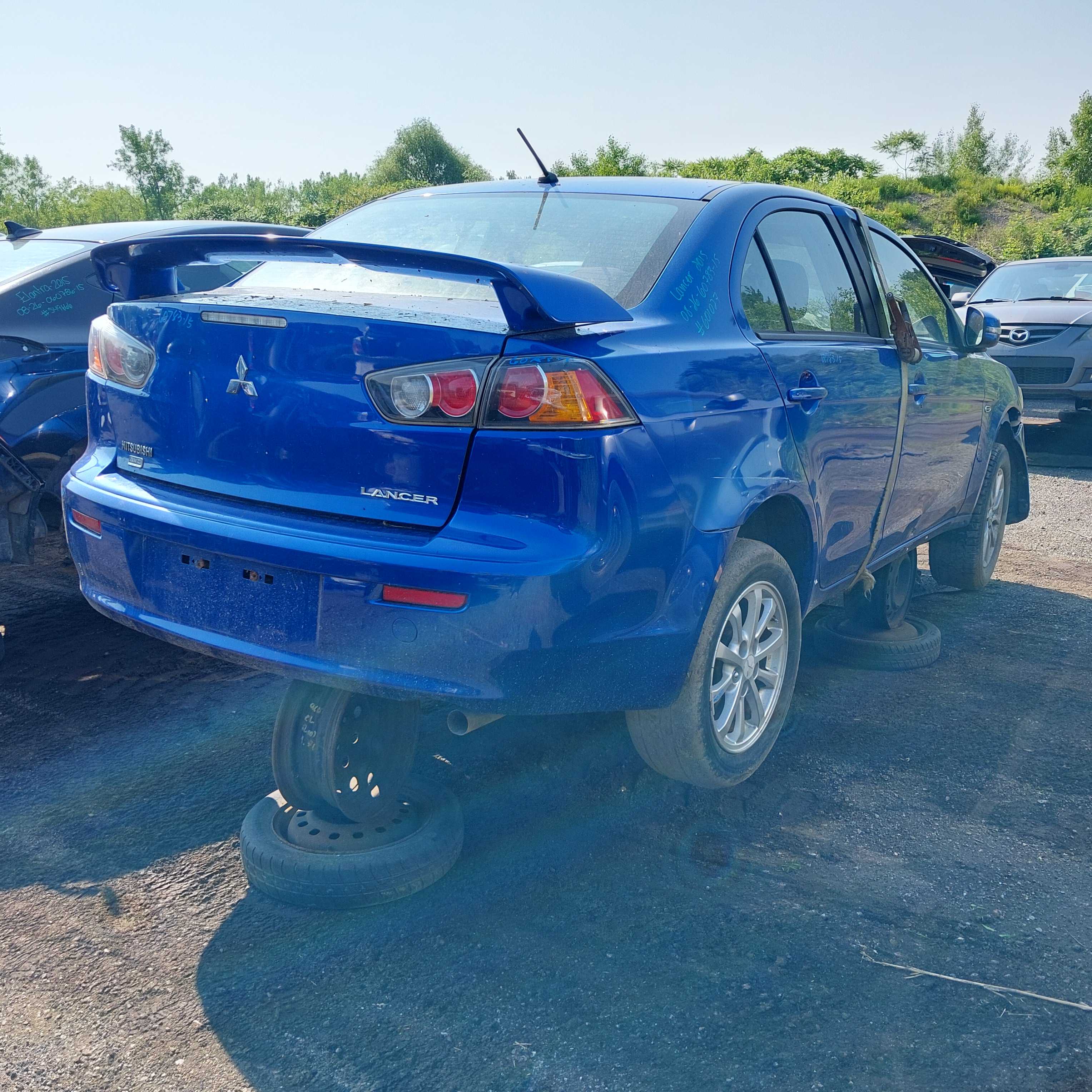 MITSUBISHI LANCER 2015