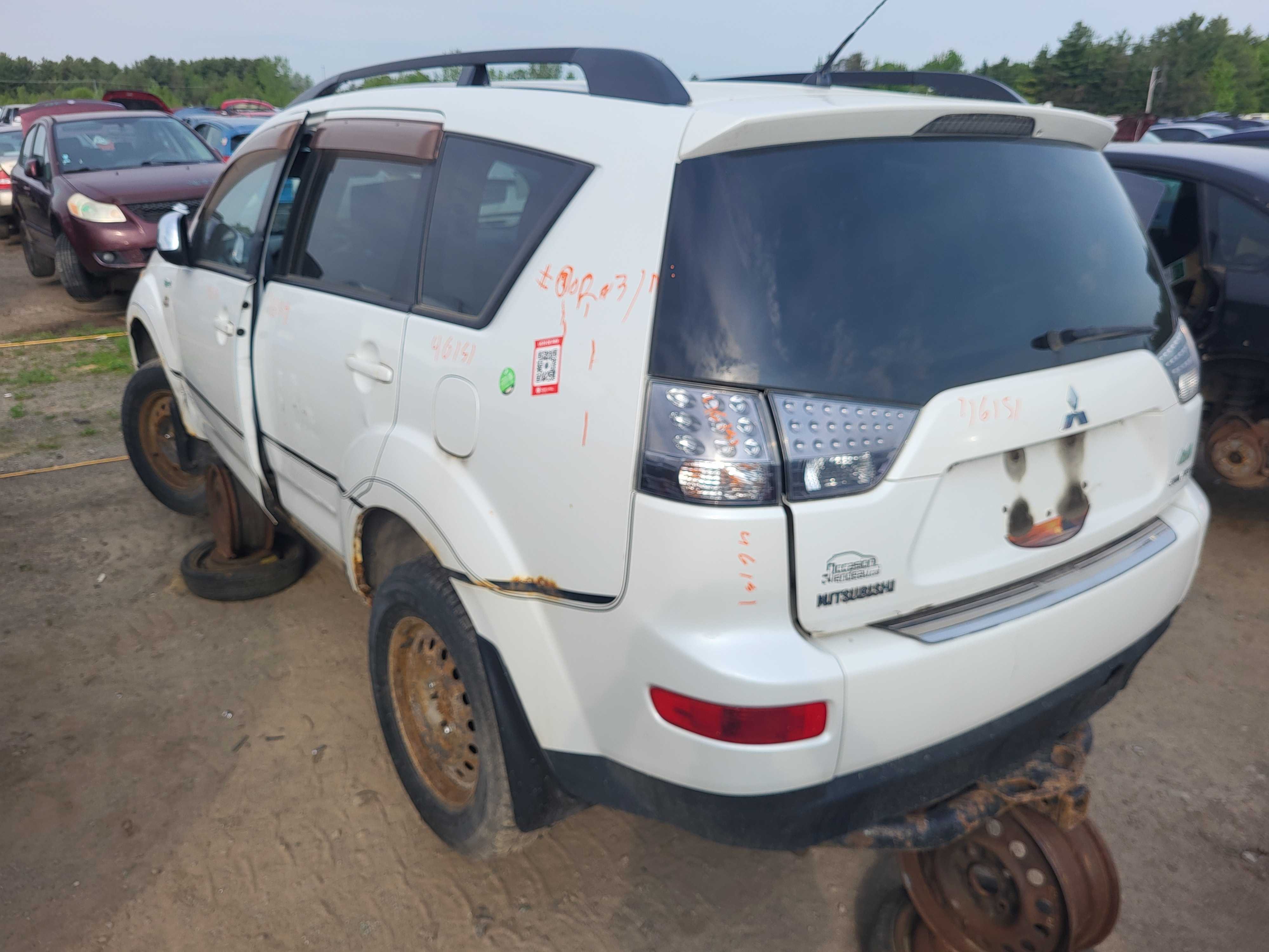 MITSUBISHI OUTLANDER 2009