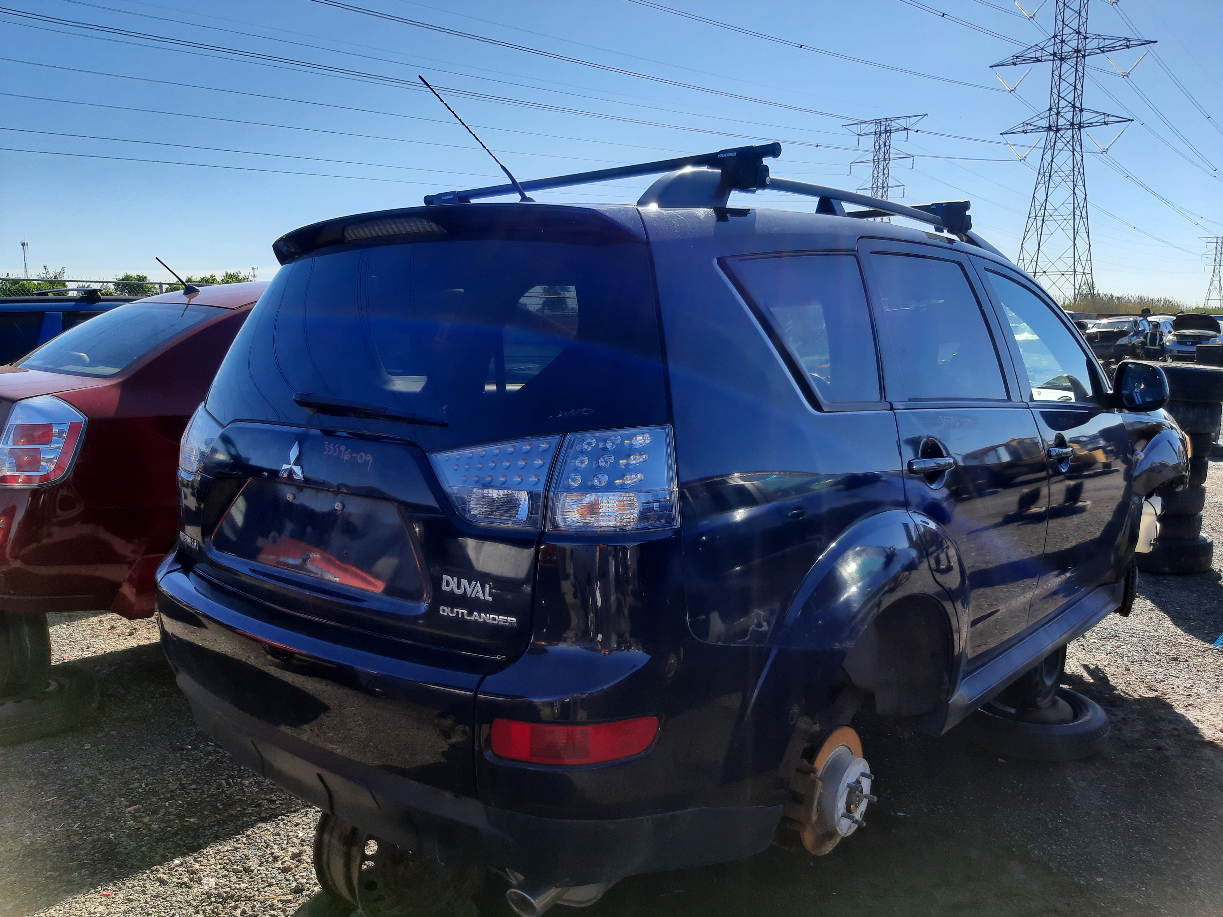 MITSUBISHI OUTLANDER 2009