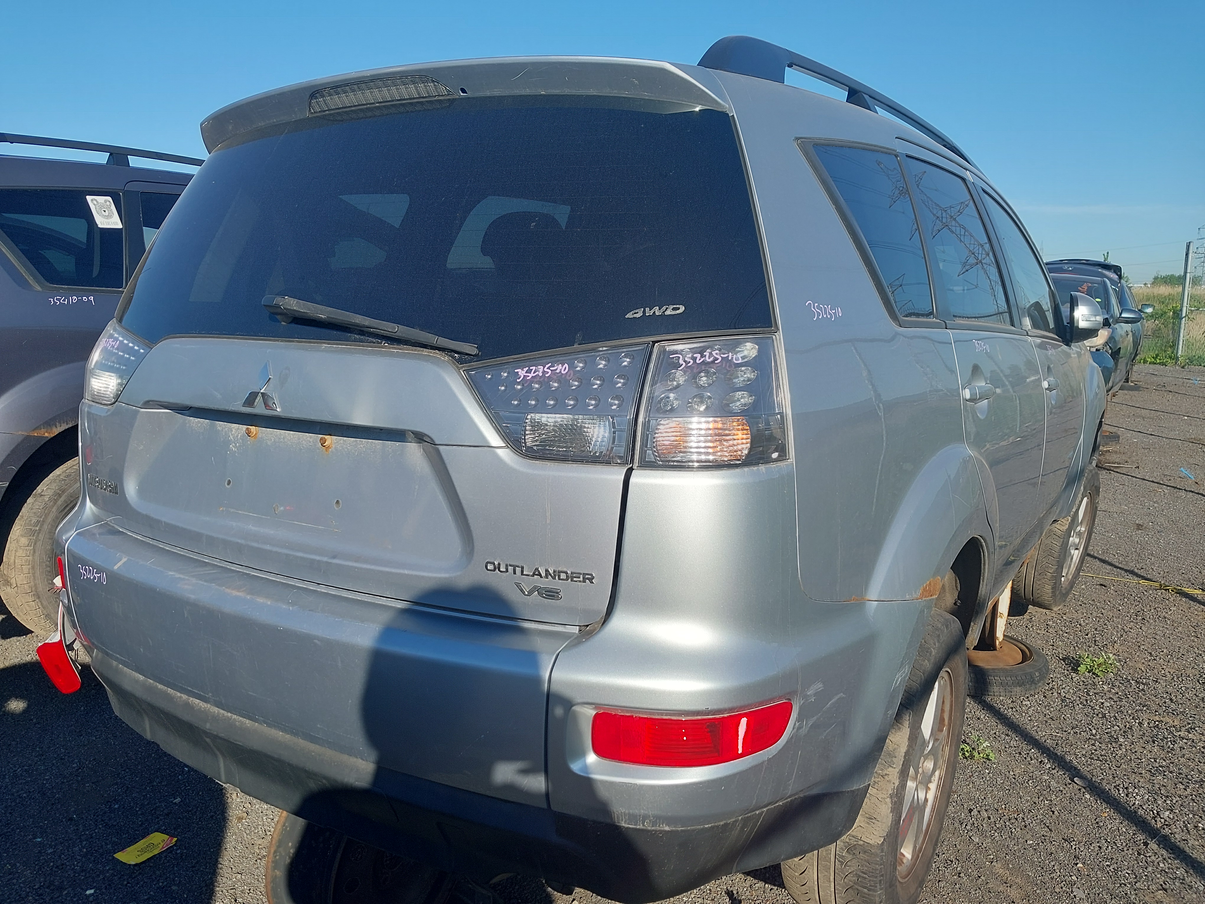 MITSUBISHI OUTLANDER 2010