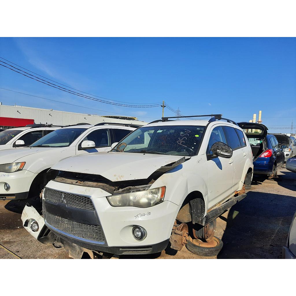 MITSUBISHI OUTLANDER 2010