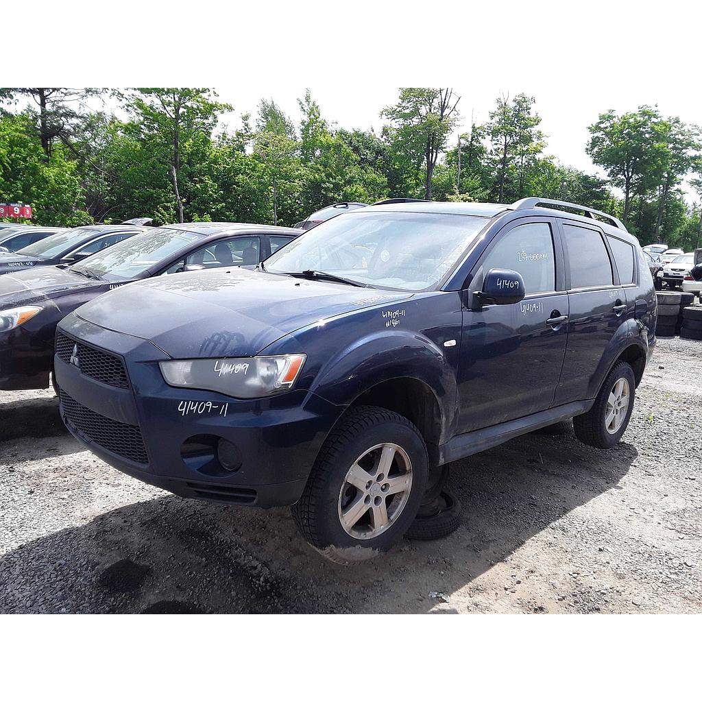MITSUBISHI OUTLANDER 2011