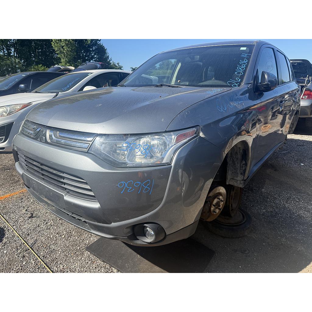 MITSUBISHI OUTLANDER 2014
