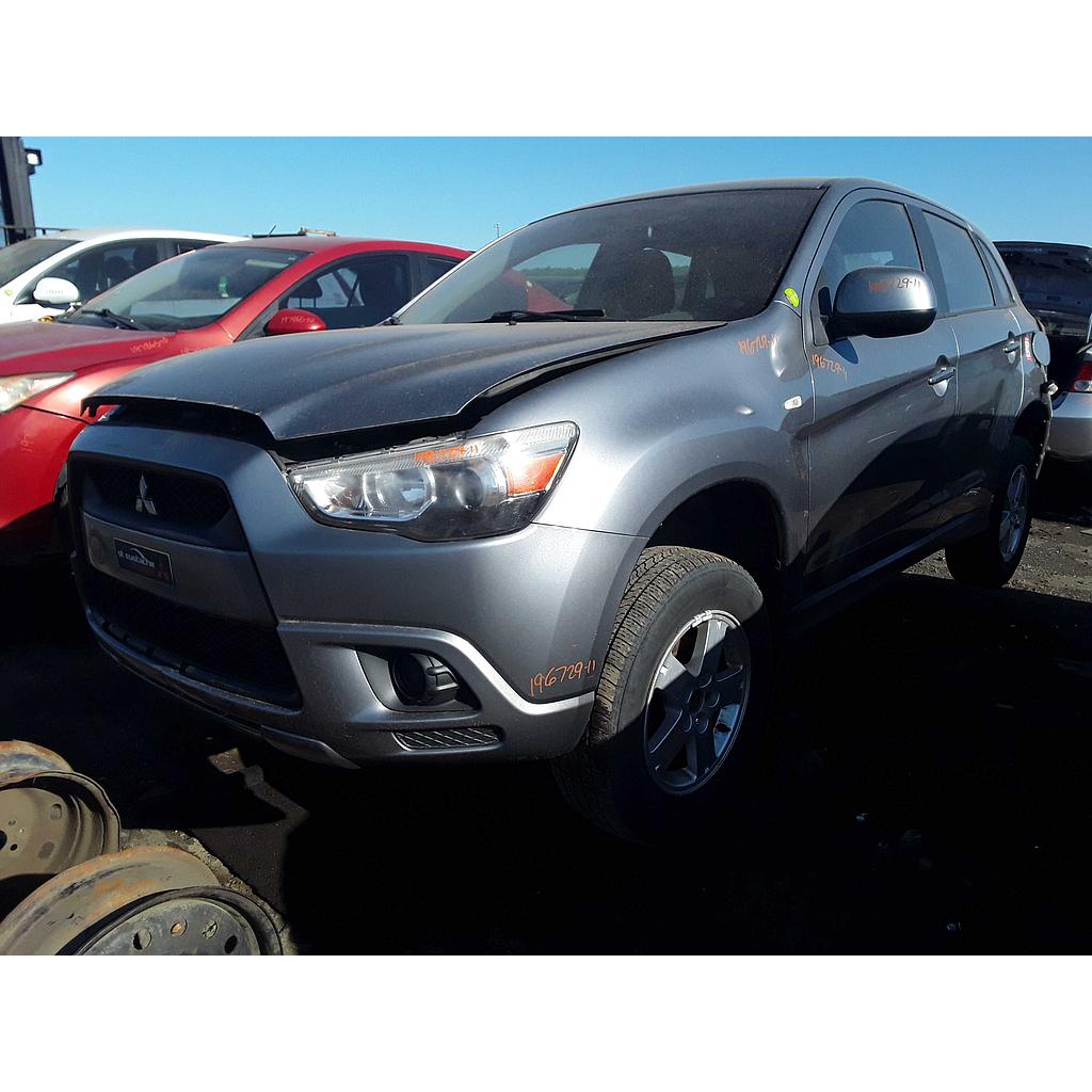 MITSUBISHI RVR 2011