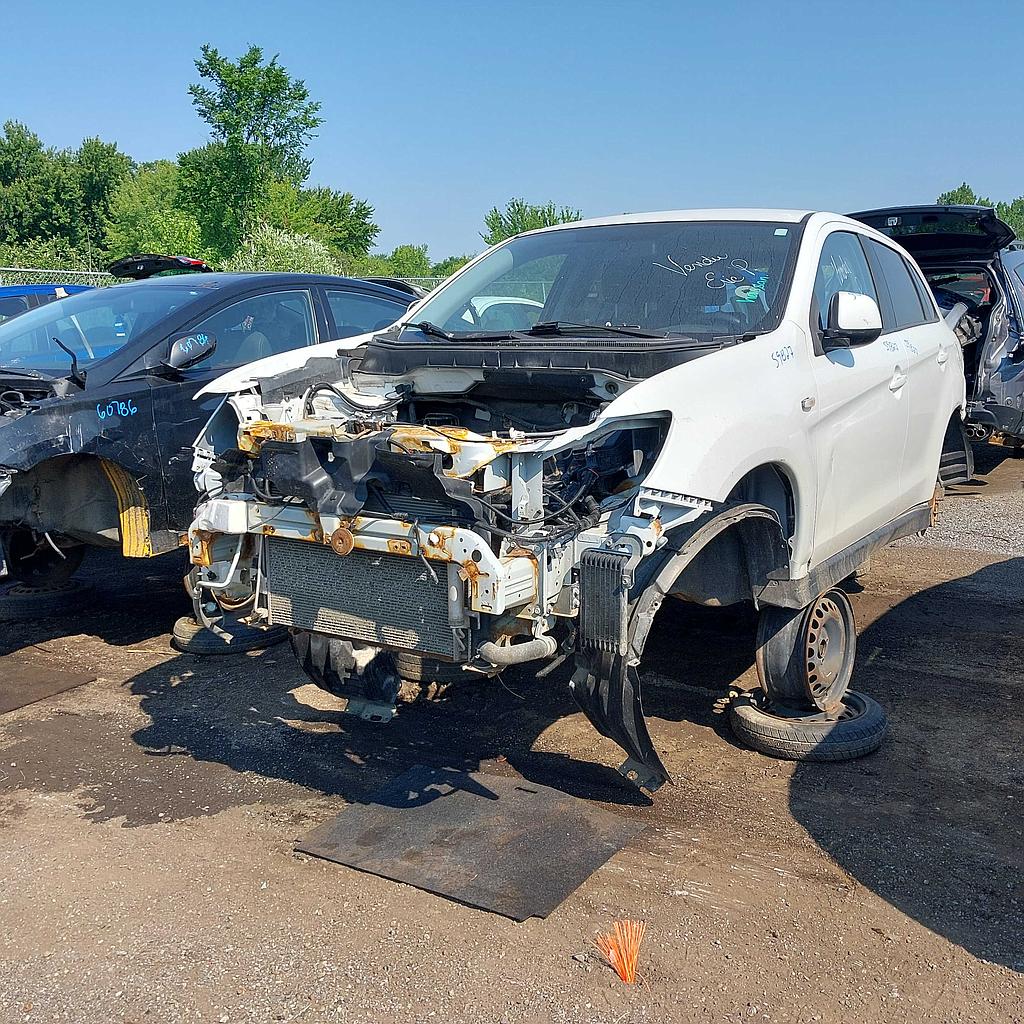 MITSUBISHI RVR 2012