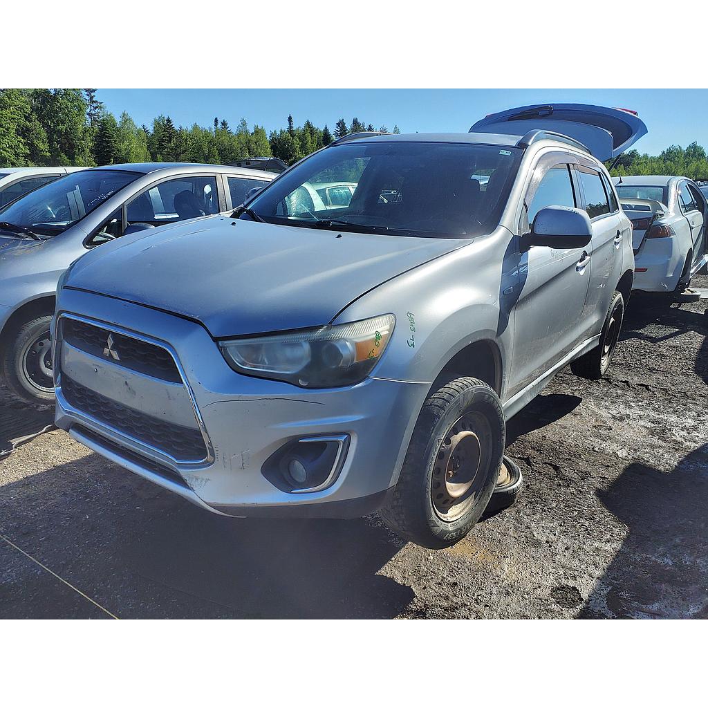MITSUBISHI RVR 2013