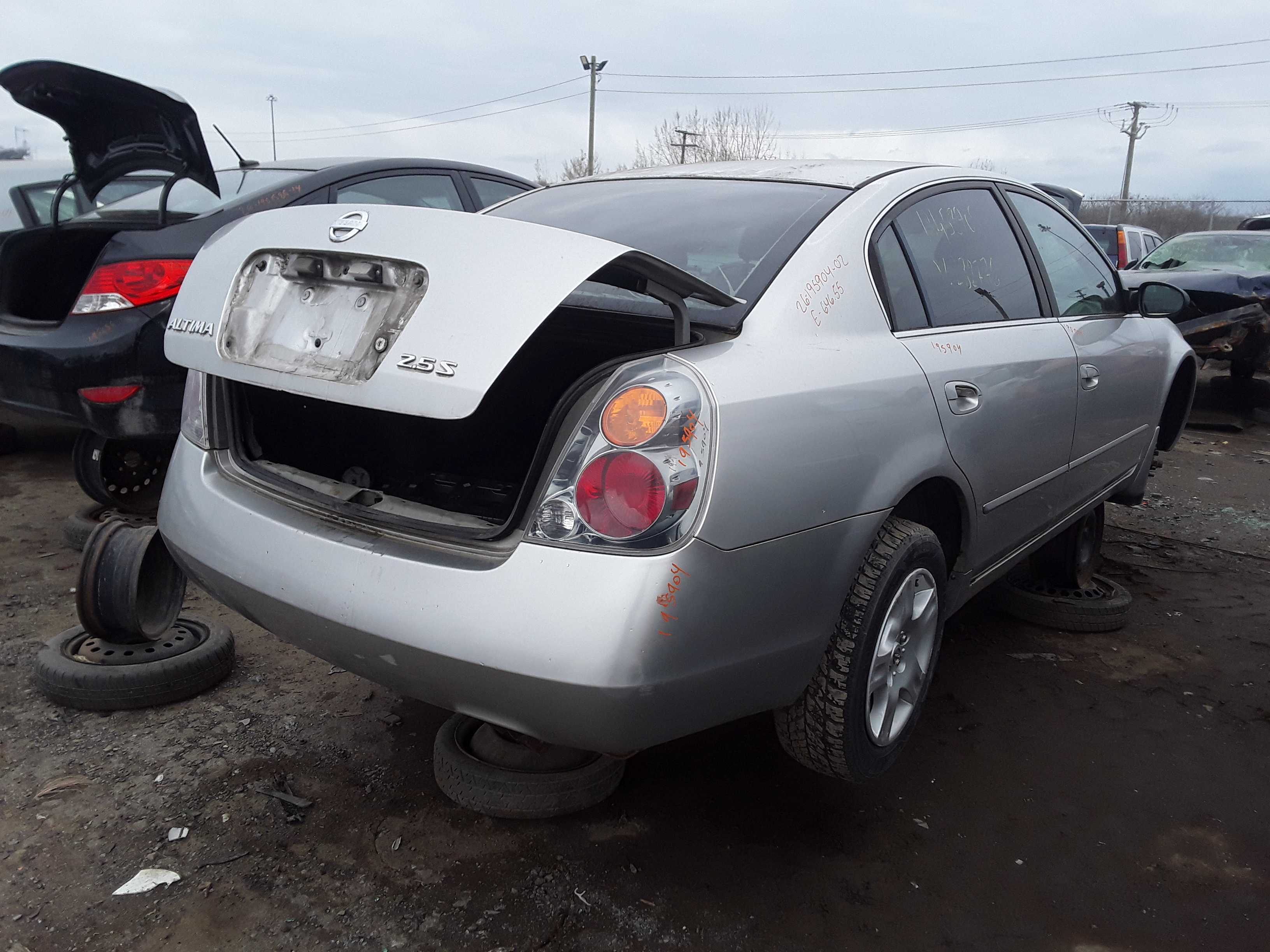 NISSAN ALTIMA 2002