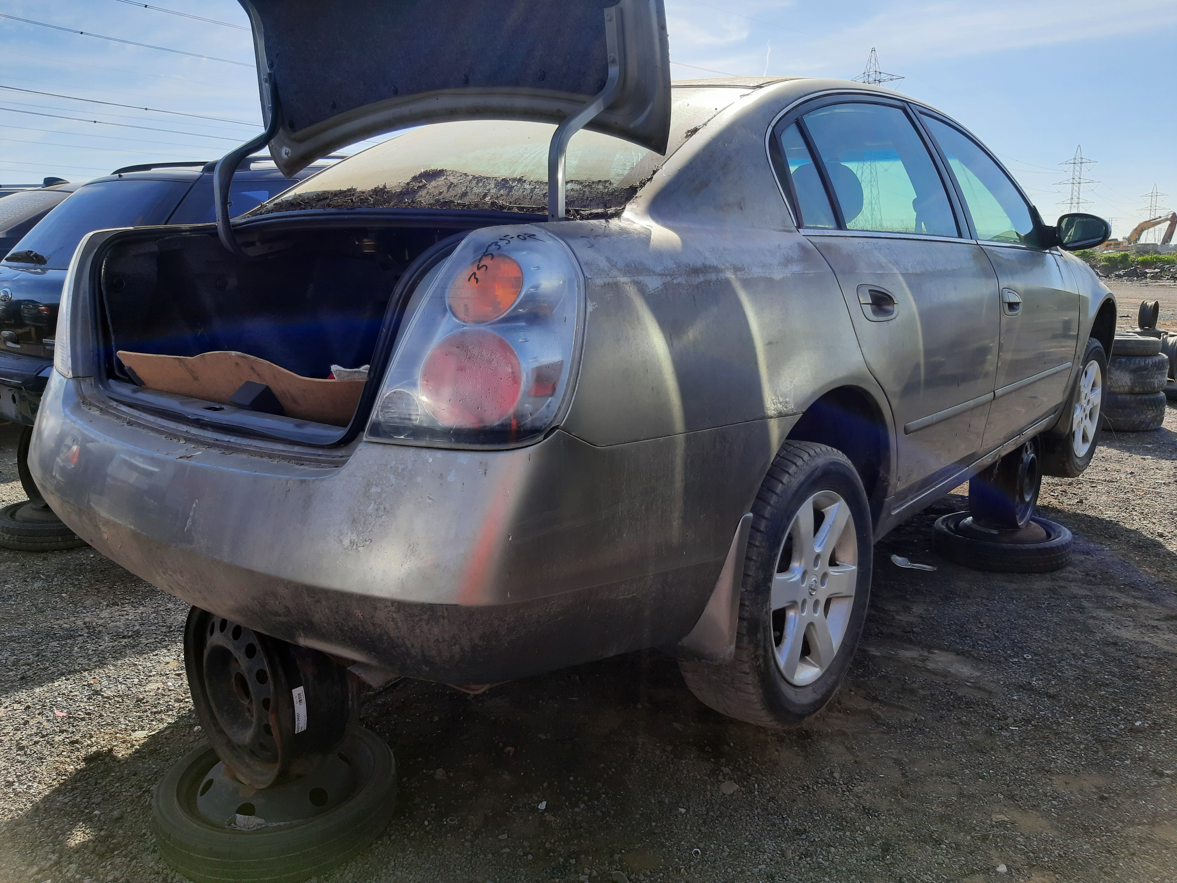 NISSAN ALTIMA 2002