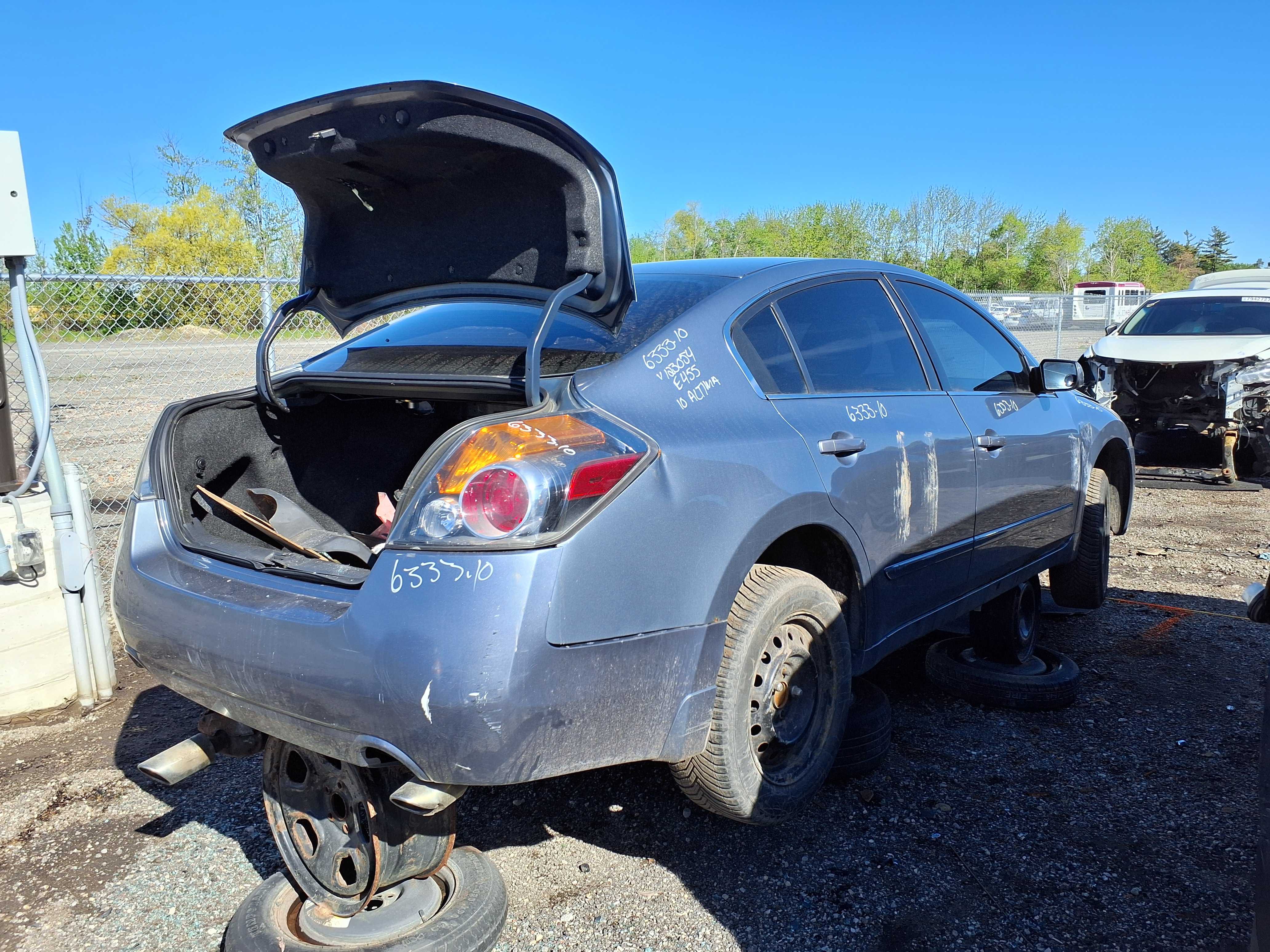 NISSAN ALTIMA 2010