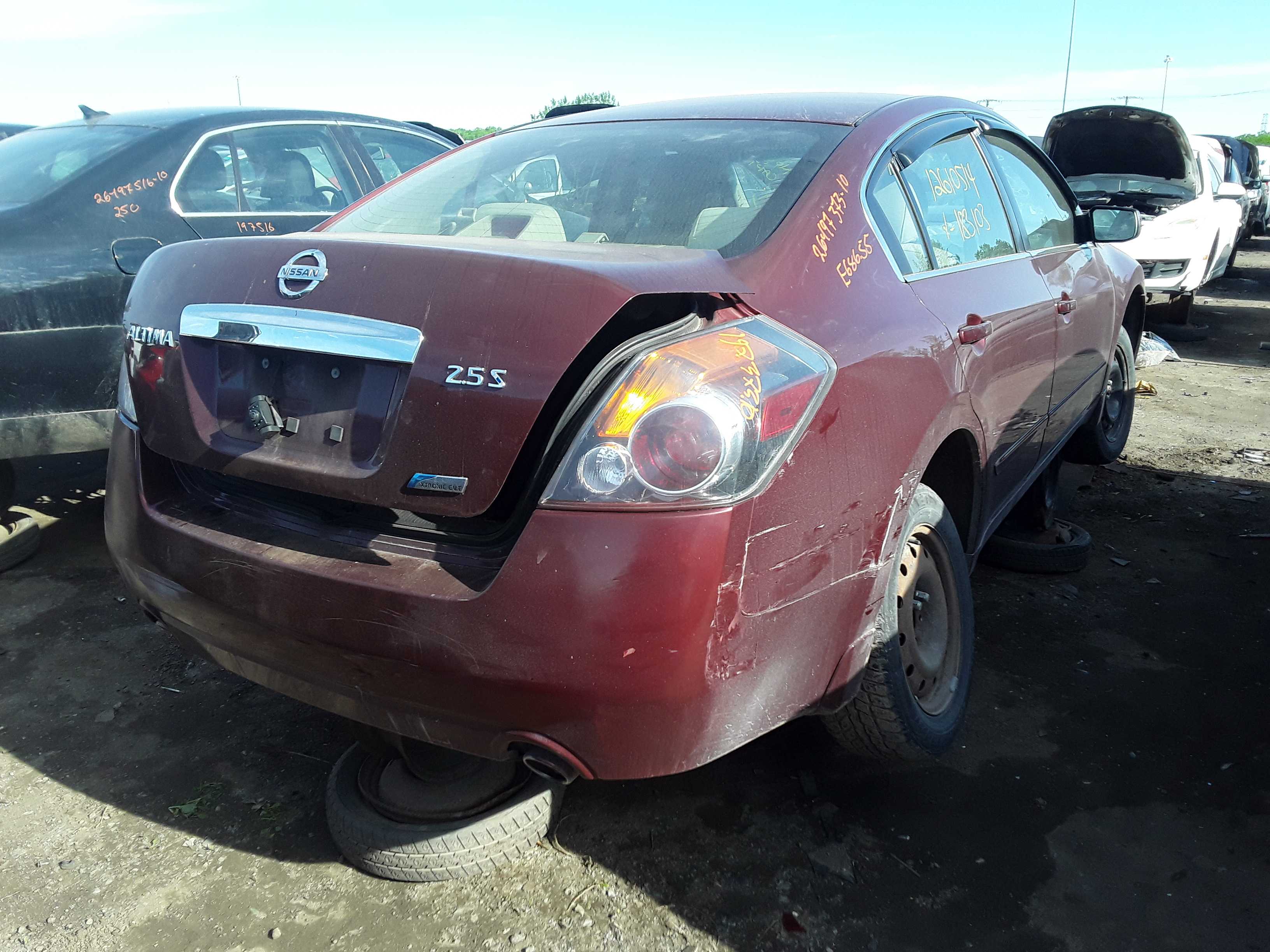 NISSAN ALTIMA 2010