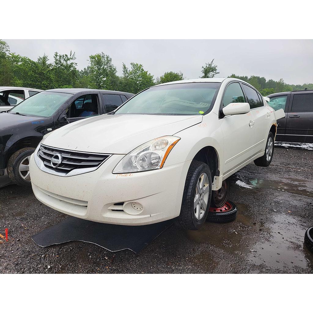 NISSAN ALTIMA 2010