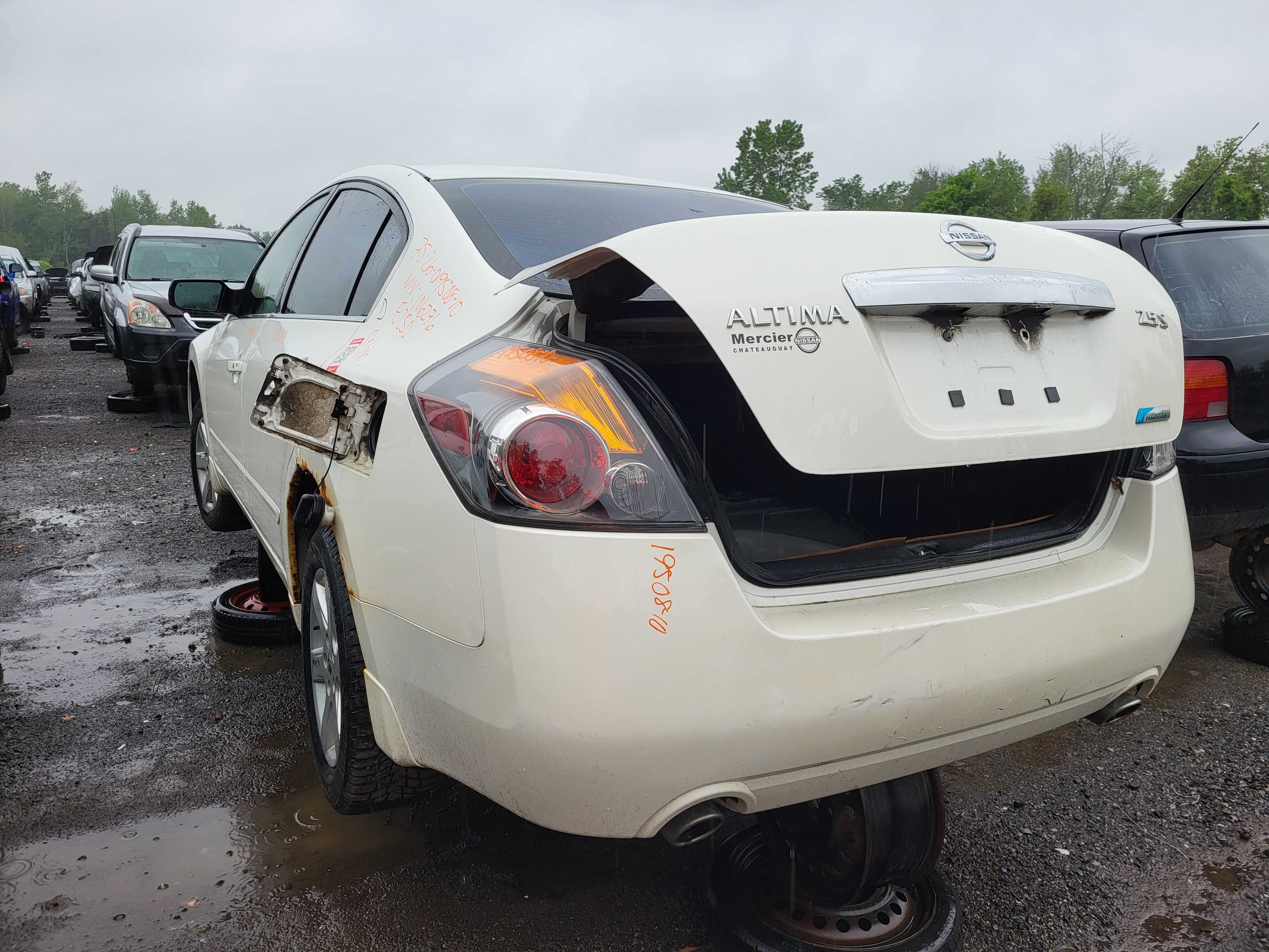 NISSAN ALTIMA 2010