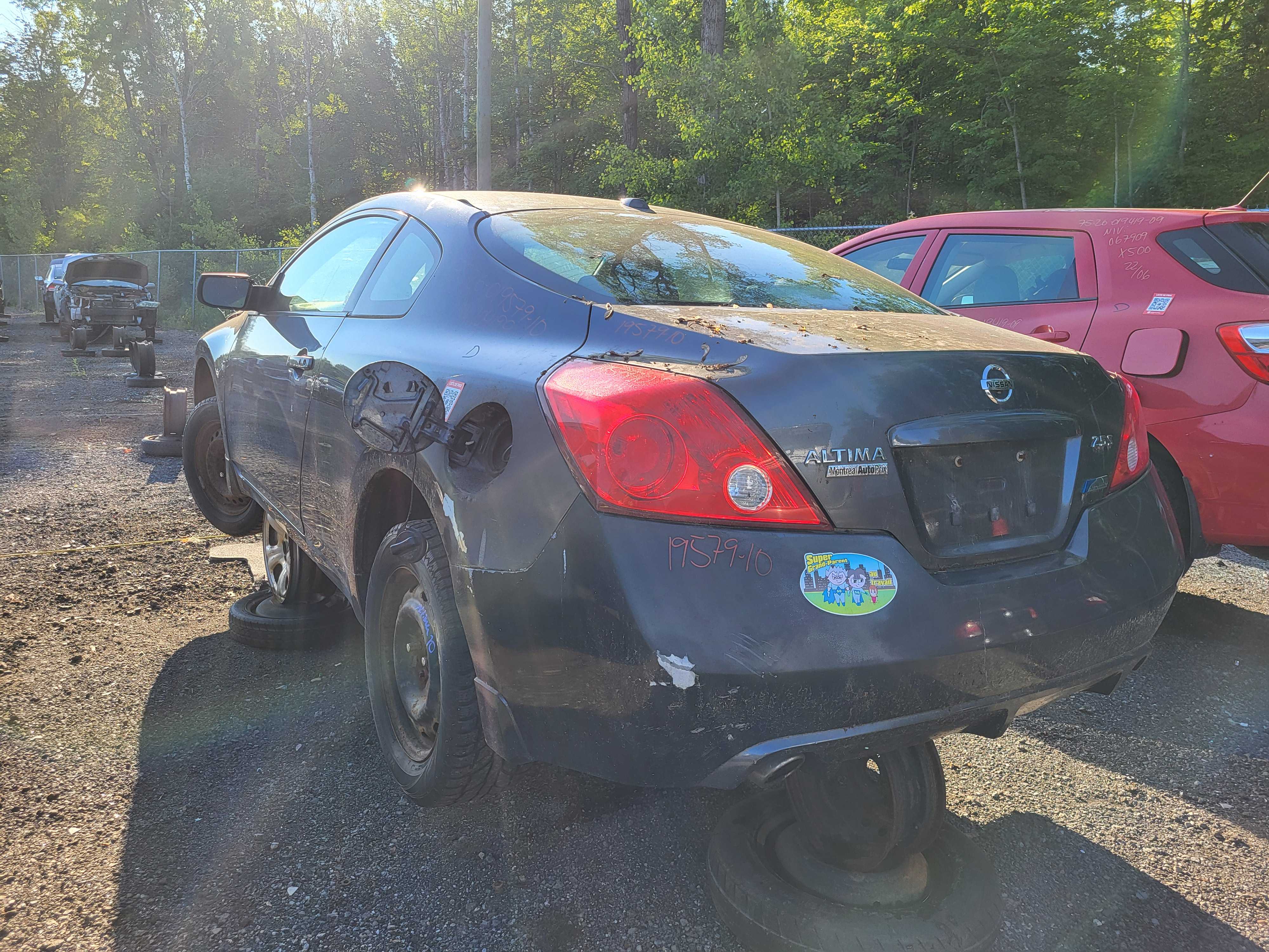 NISSAN ALTIMA 2010
