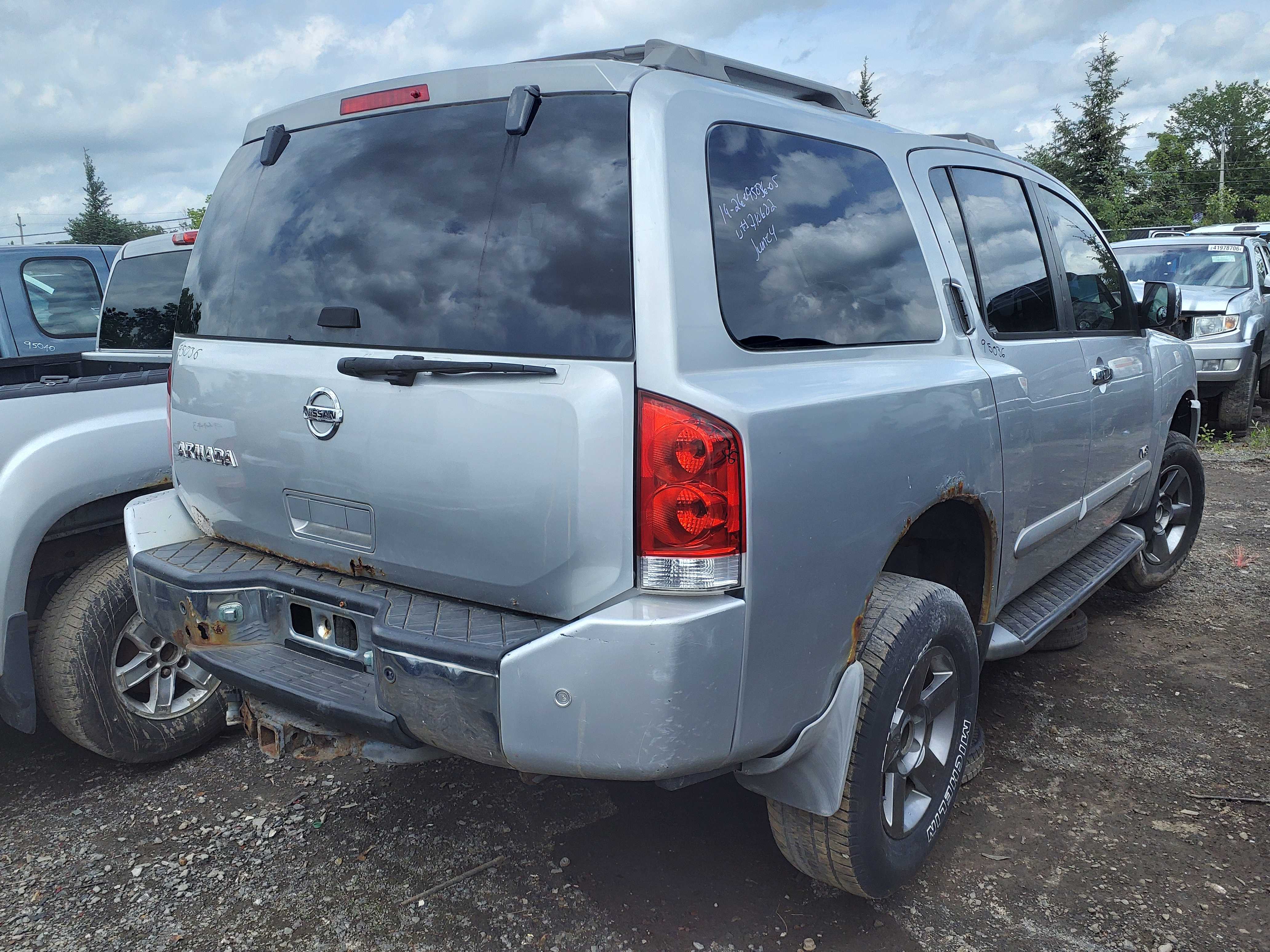 NISSAN ARMADA 2005