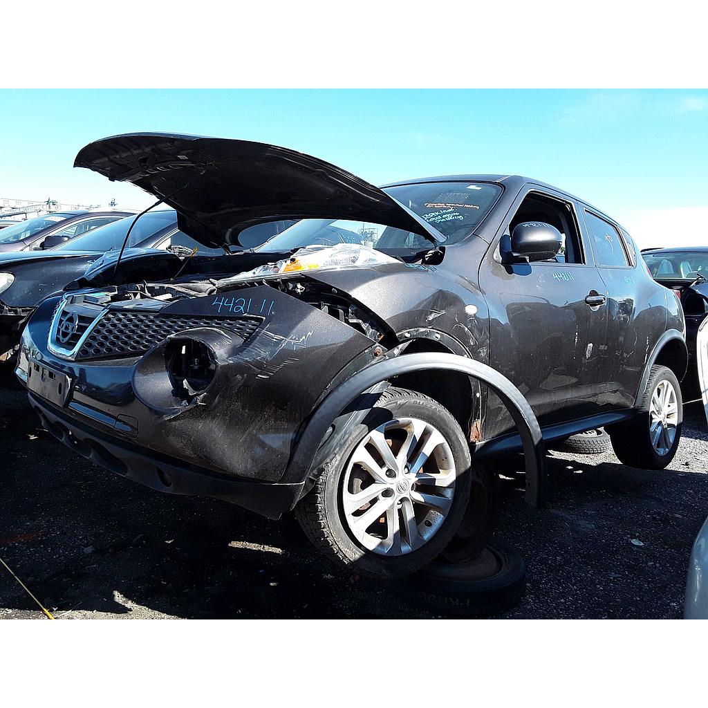 NISSAN JUKE 2011