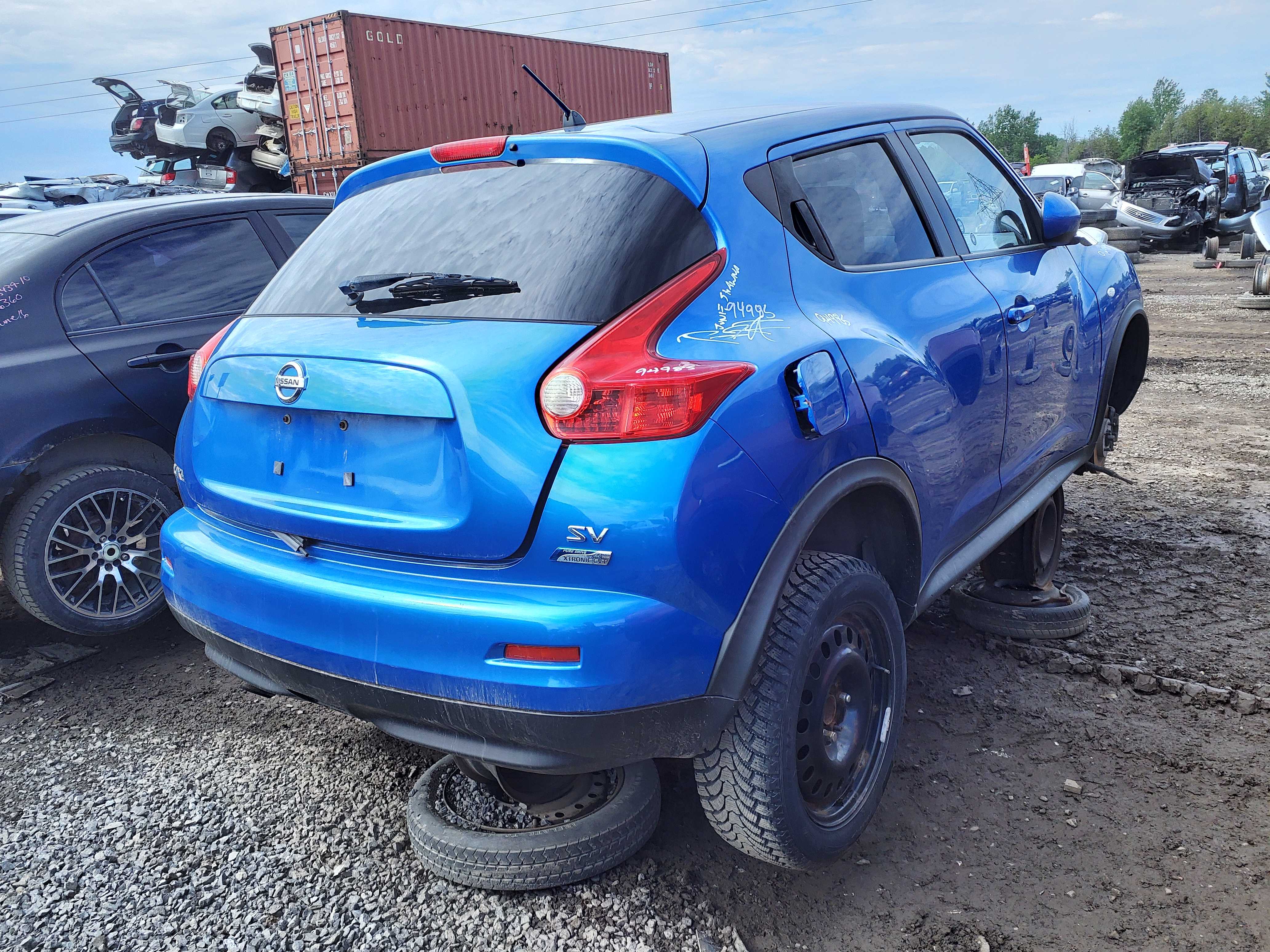 NISSAN JUKE 2012