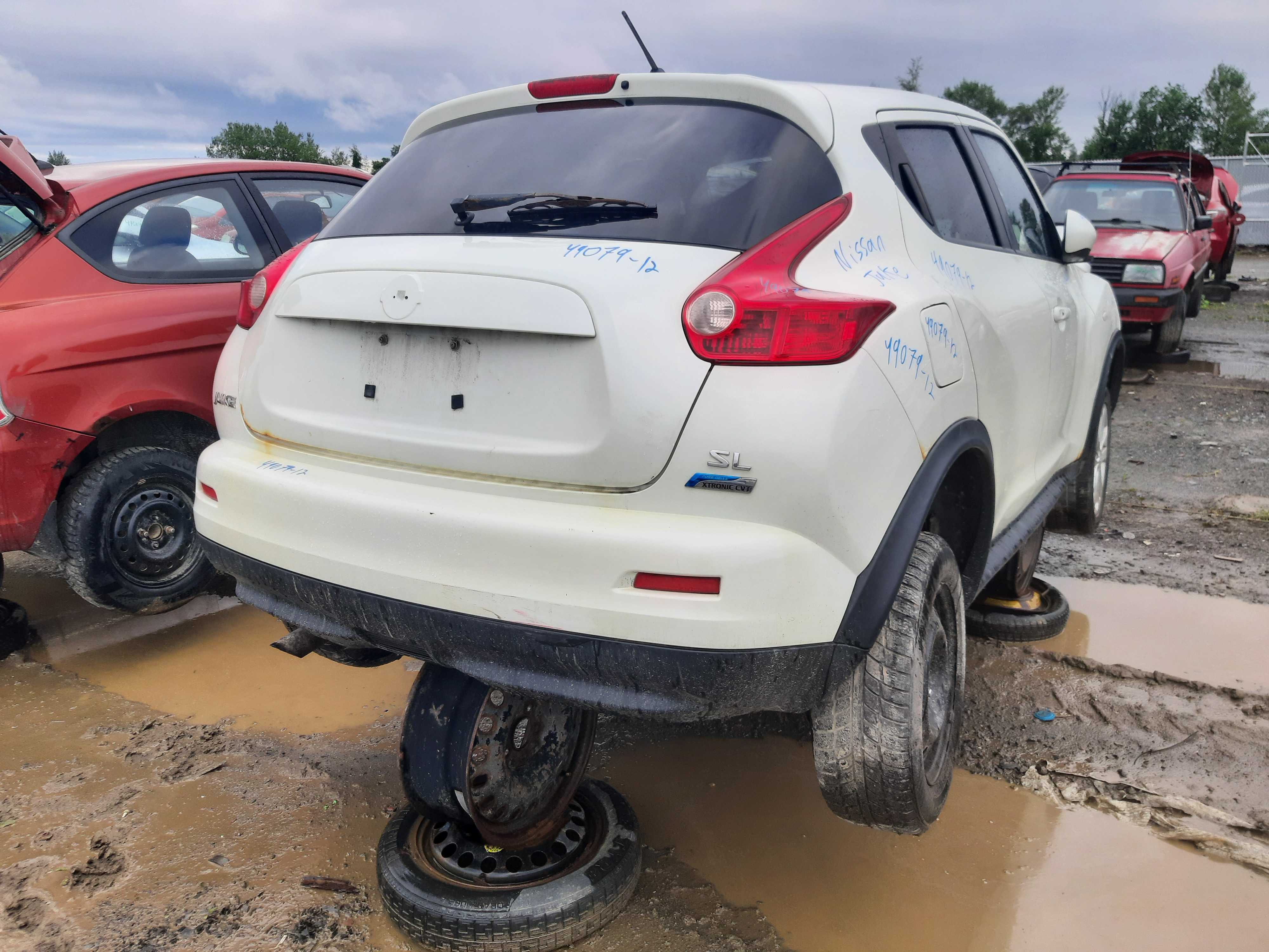 NISSAN JUKE 2012