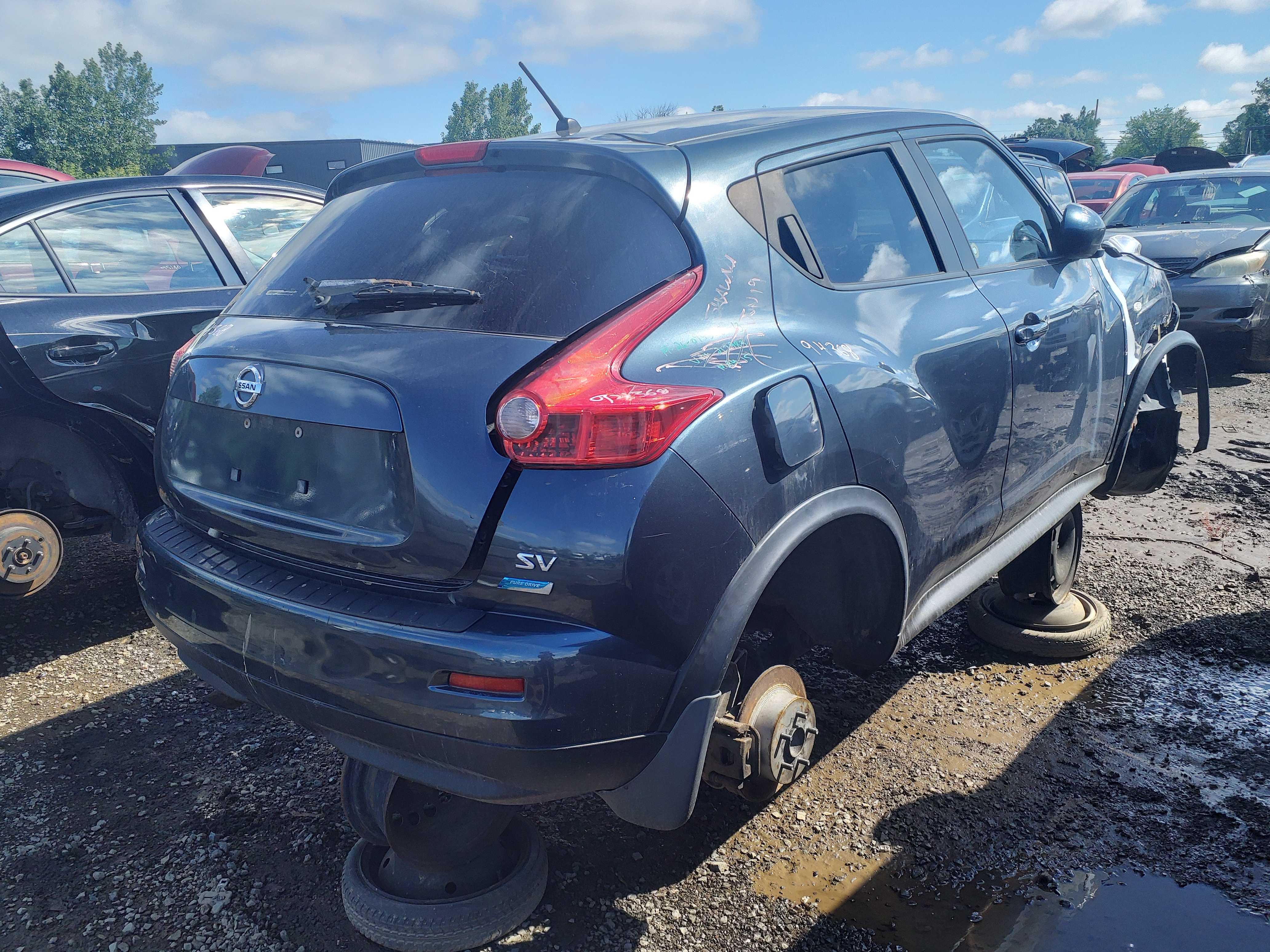 NISSAN JUKE 2013