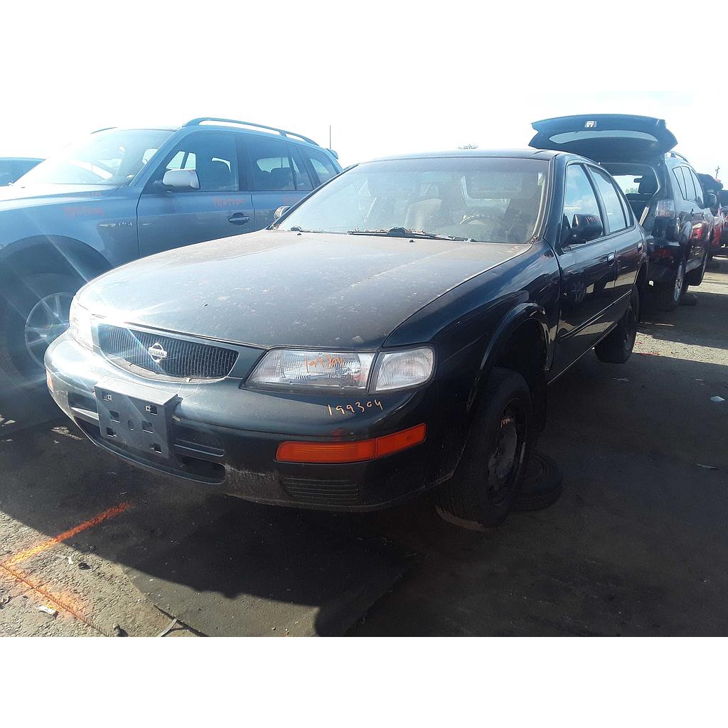 NISSAN MAXIMA 1996