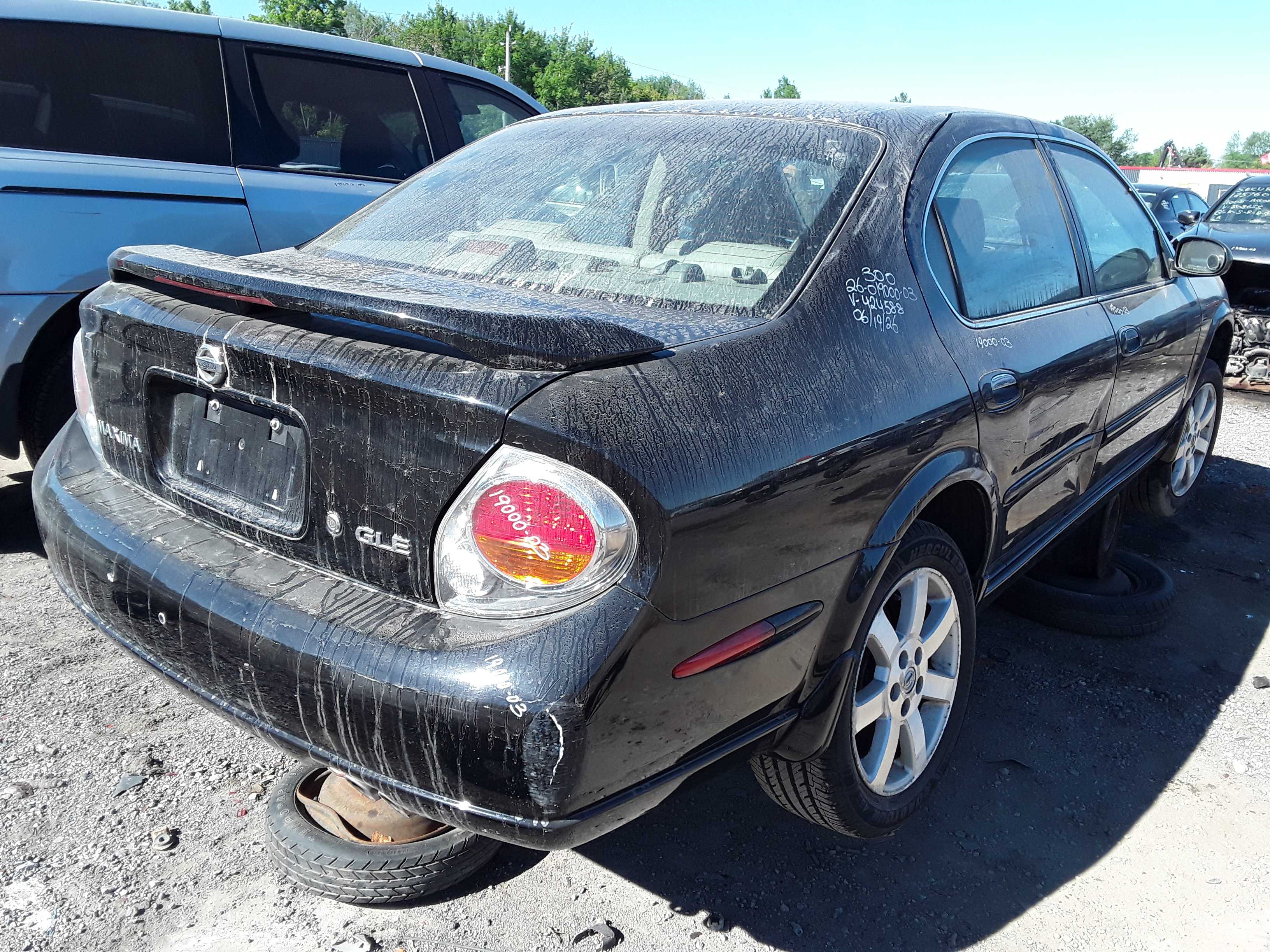 NISSAN MAXIMA 2003
