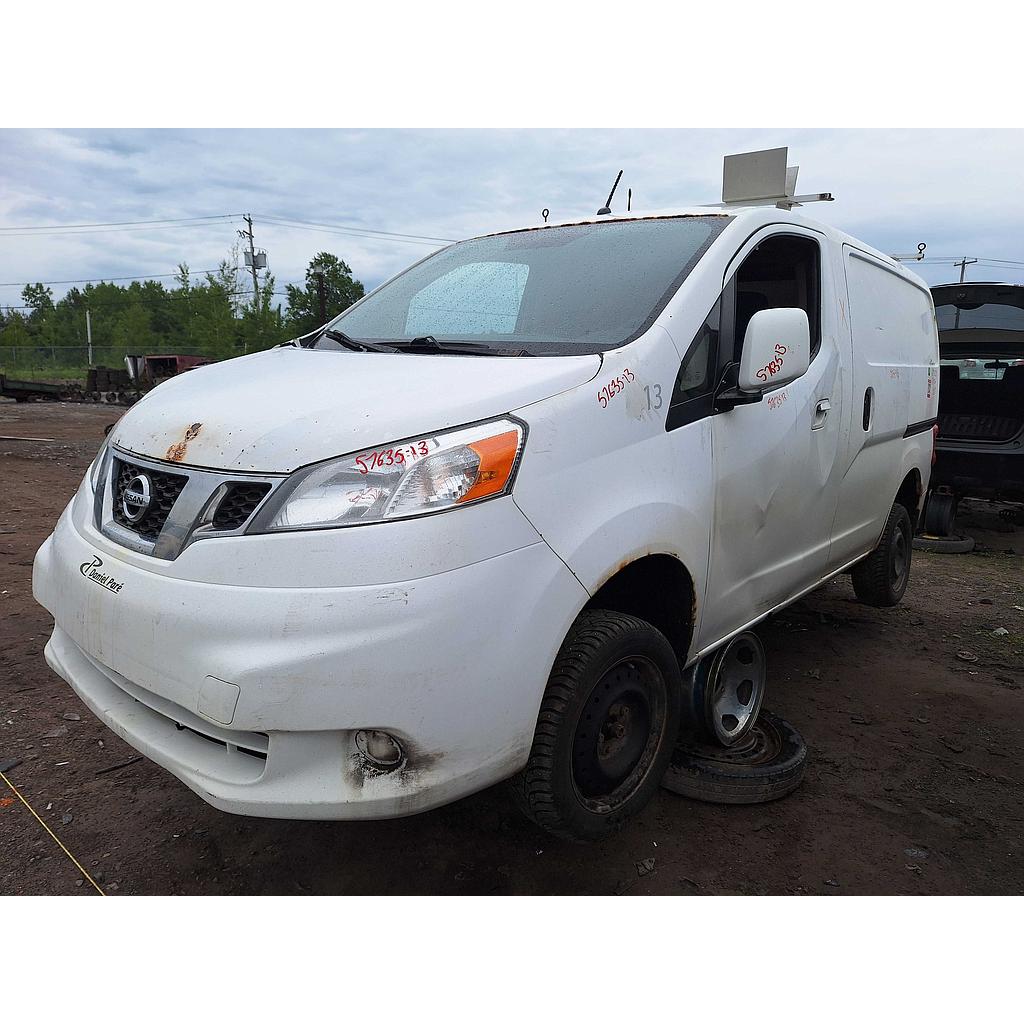 NISSAN NV 2013