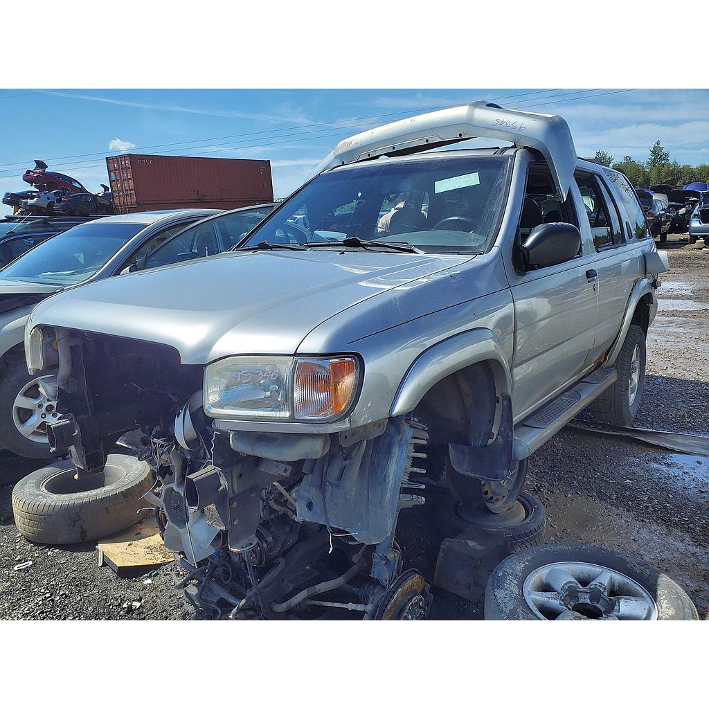 NISSAN PATHFINDER 2002